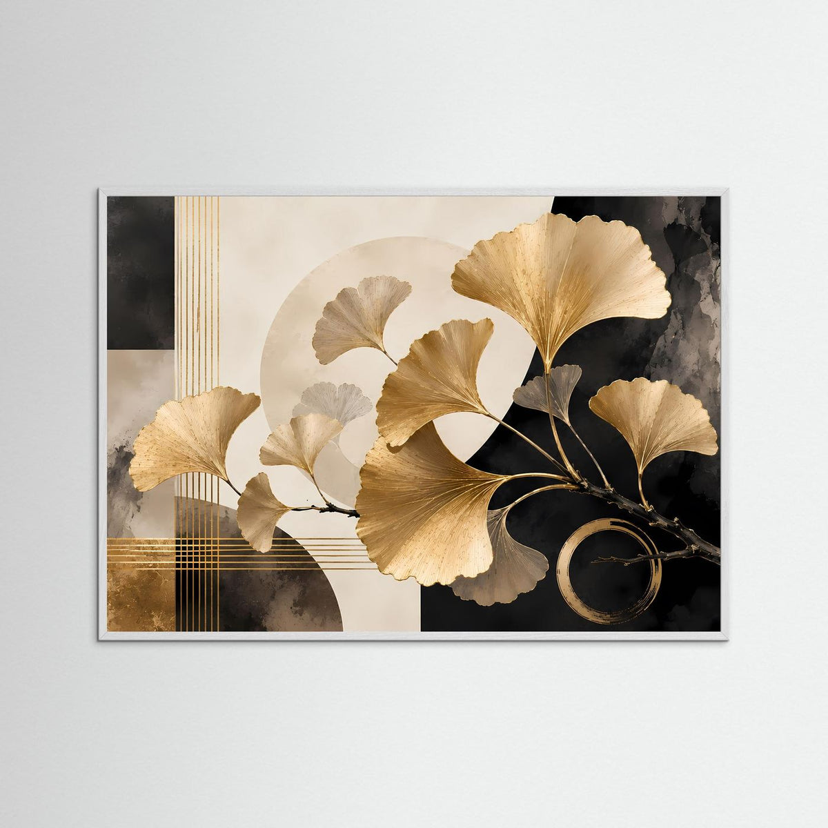 Wandbild mit weißer Umrandung: goldene Ginkgo-Blätter auf dunklem und beigem Muster