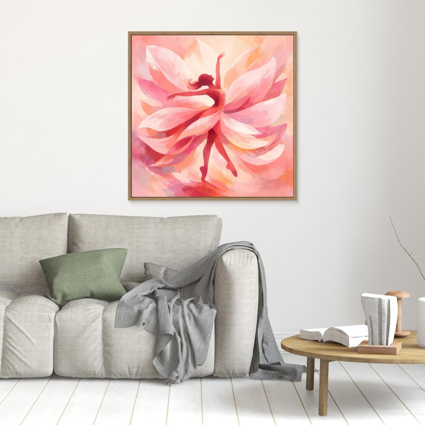 Leinwandbild mit rosa Blütenmotiv und Tänzerin, goldbrauner Rahmen
