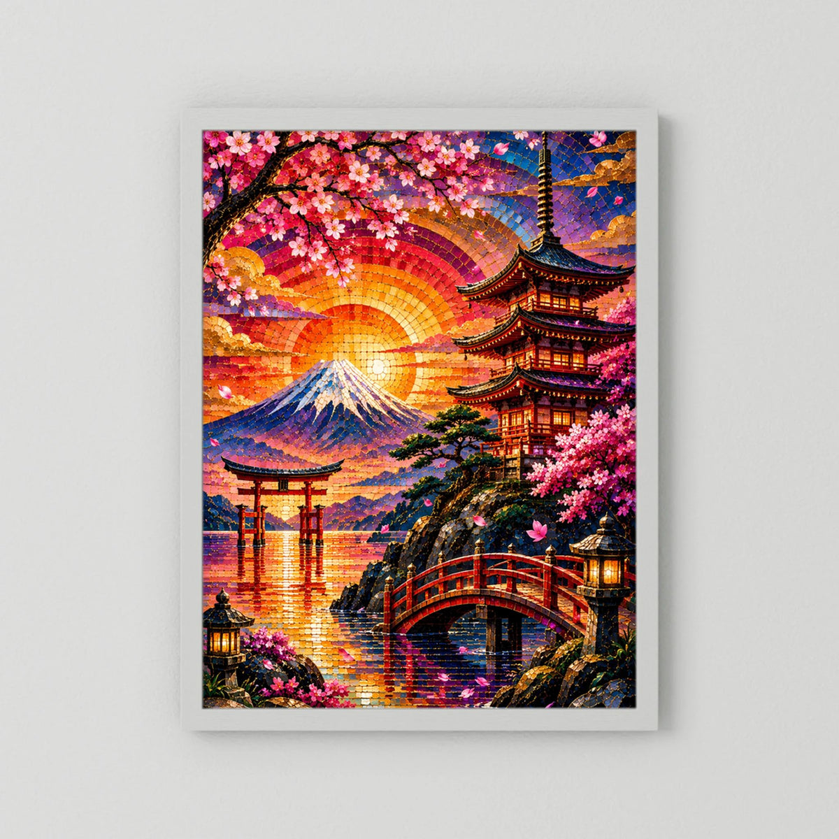 Hochformatiges Poster mit hellem Holzrahmen: Fuji, Pagode, Kirschblüten und spiegelndes Wasser