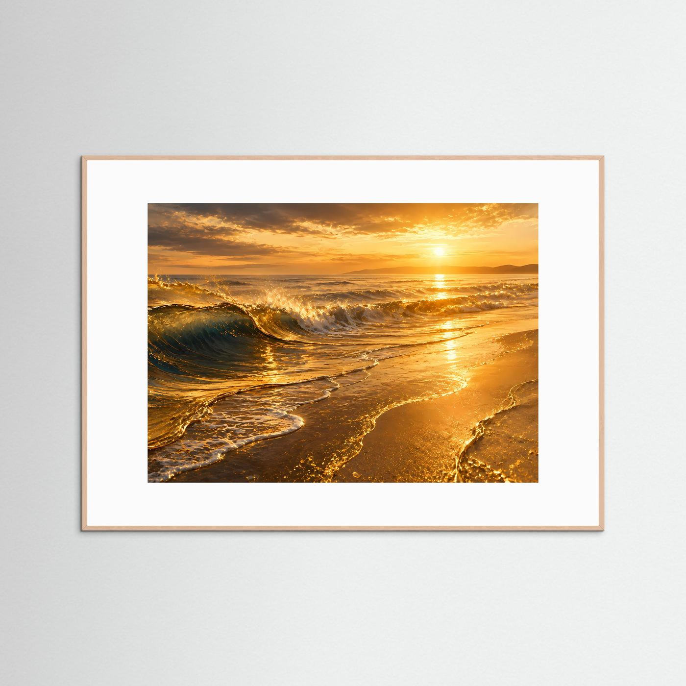 Goldener Sonnenuntergang am Meer | Leuchtende Wellen & Traumstrand