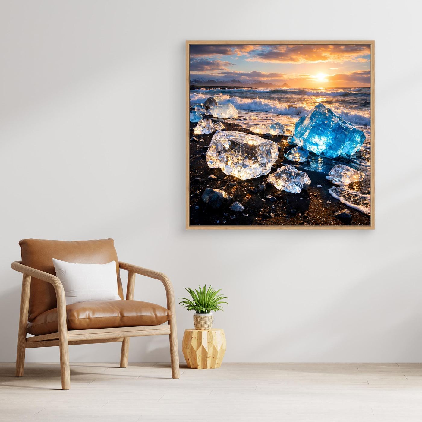 Leinwandbild mit Eisschollen am Strand, Sonnenuntergang, quadratisch, Holzrahmen