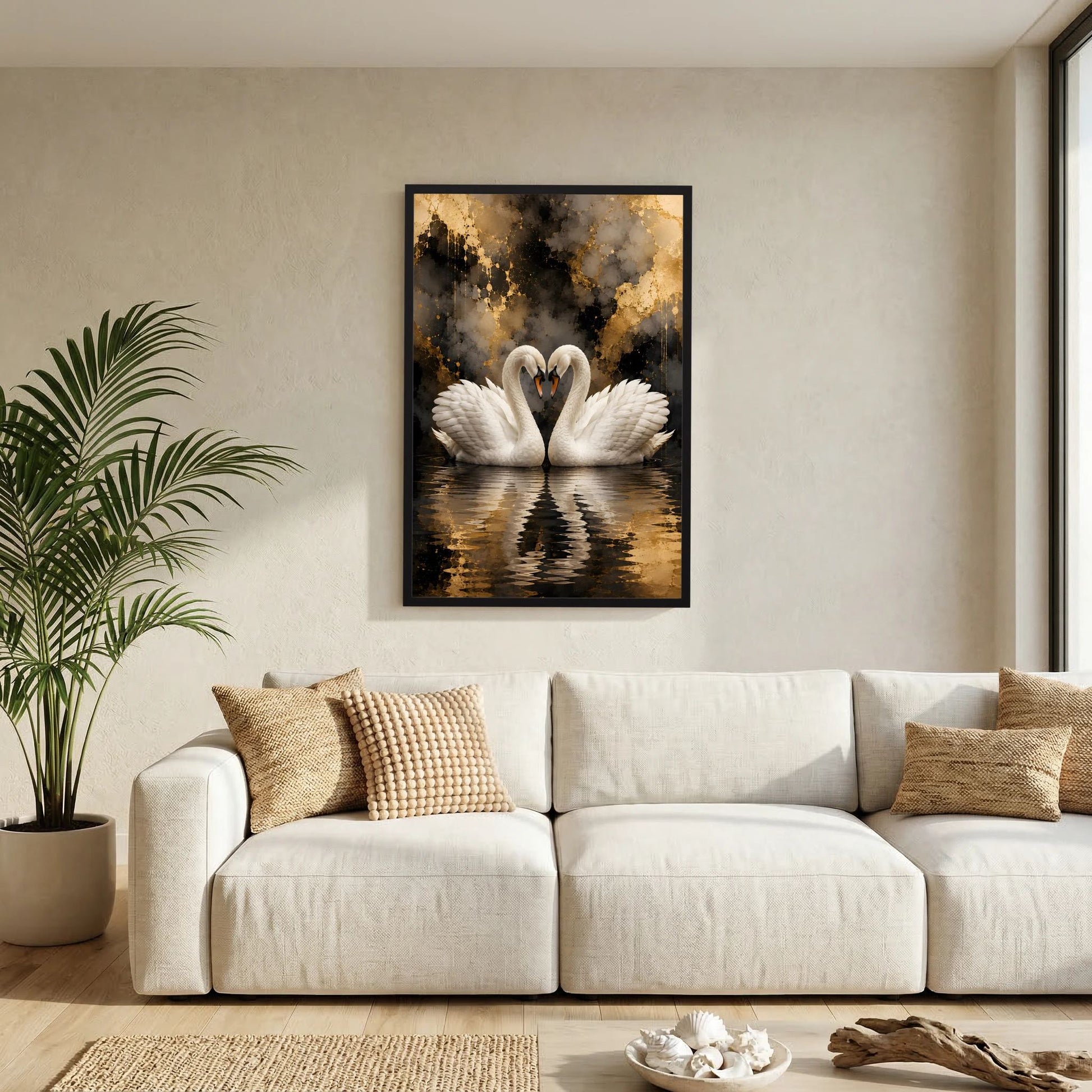 Kunstposter im Hochformat: zwei weiße Schwäne mit goldenem Glitzereffekt im Wasser