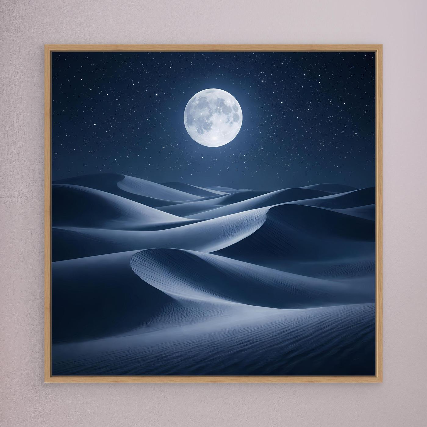 Quadratisches Leinwandbild: Vollmond über Wüstendünen, goldbrauner Holzrahmen