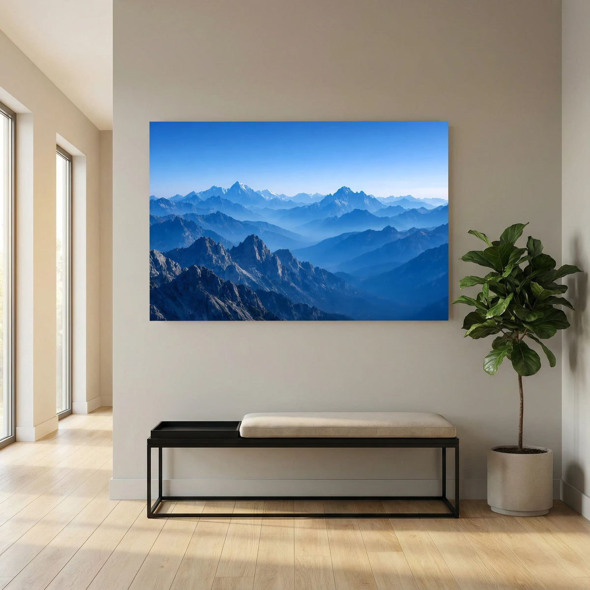 Wandposter mit blauen Bergen und weiten Talmulden, horizontal aufgehängt