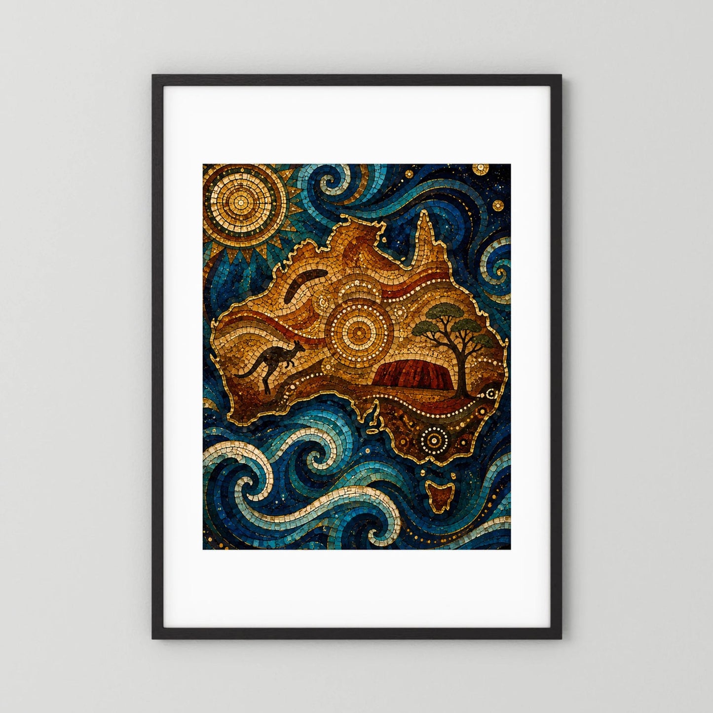 Gerahmtes Poster im schwarzen Rahmen mit Mosaikbild, Känguru, blauen Wellen und Sternen