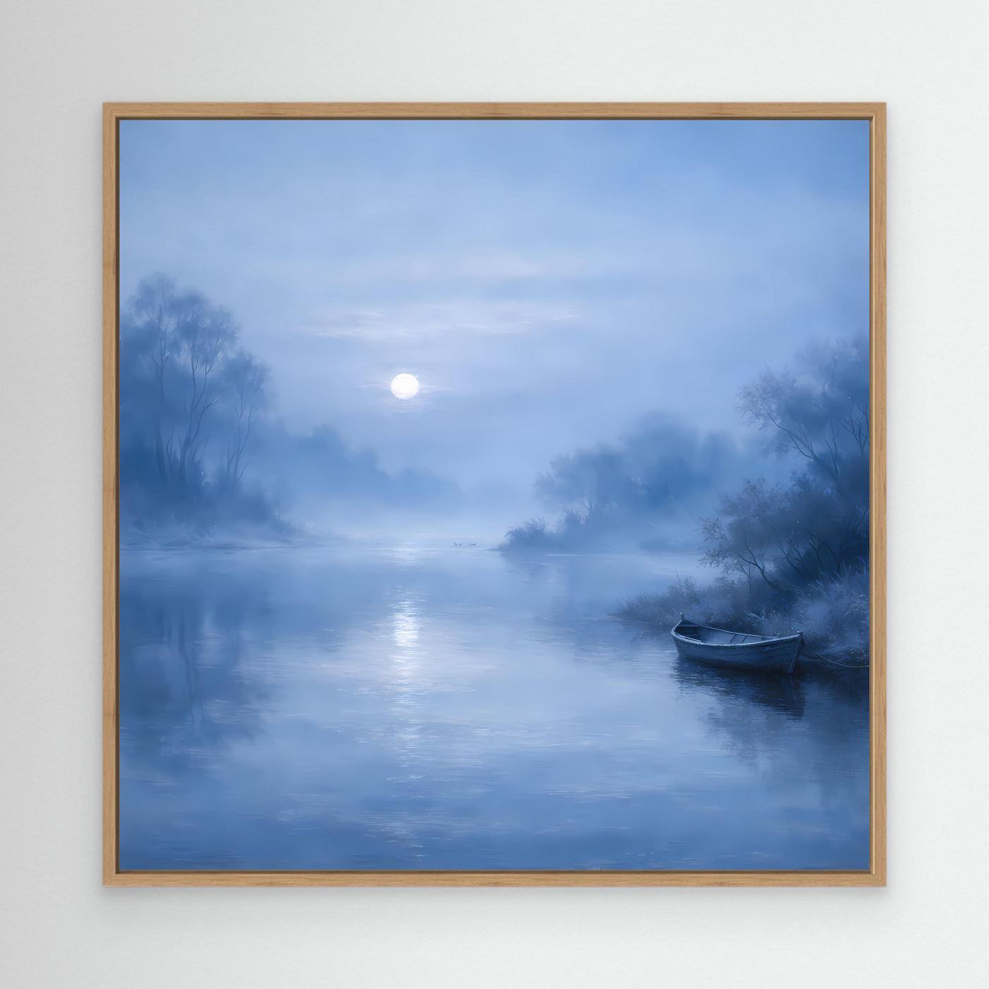 Wandbild mit blauem Fluss bei Mondlicht, Nebel und Boot; Rahmen aus hellem Holz