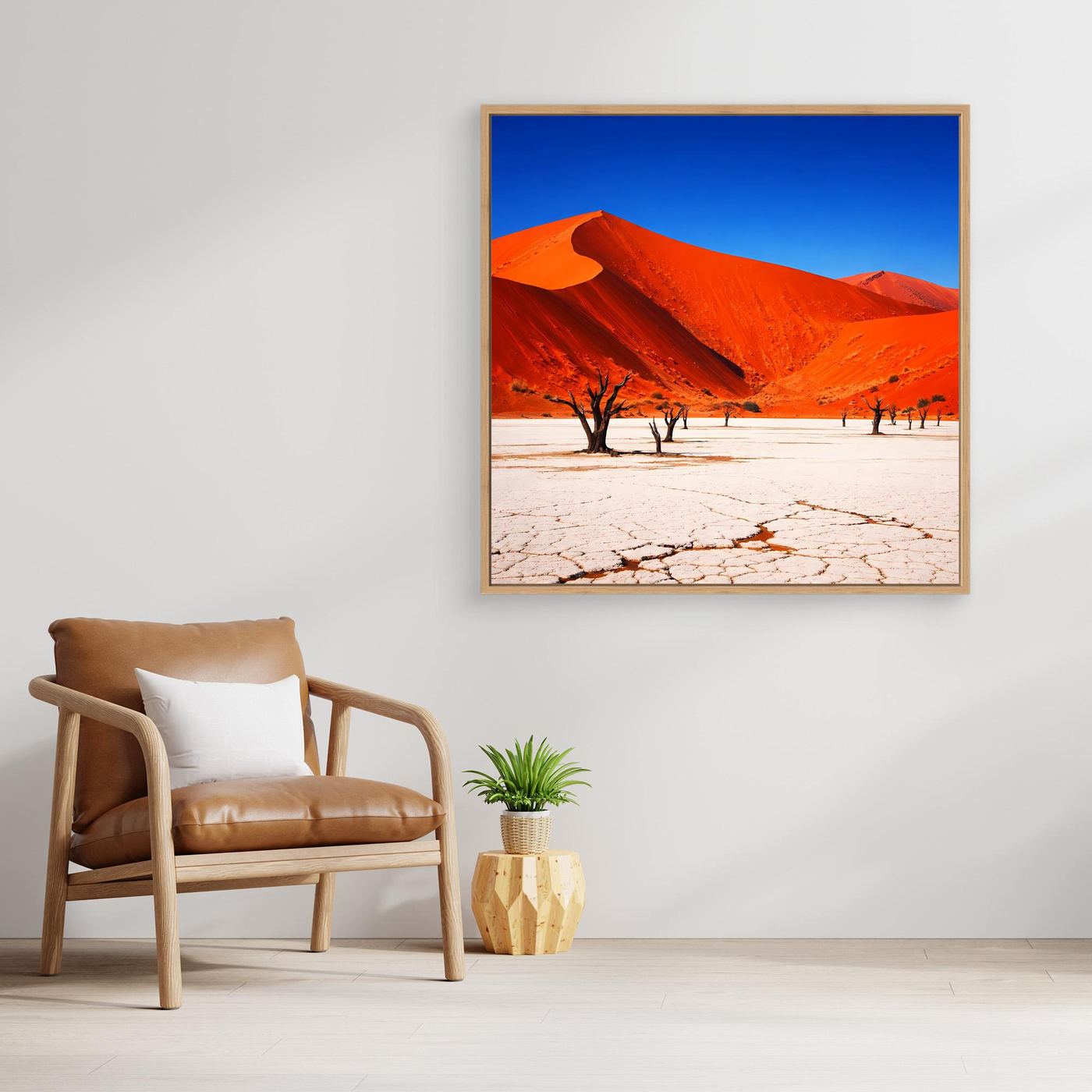 Leinwandbild mit roten Dünen, blauem Himmel und rissiger Wüstenfläche