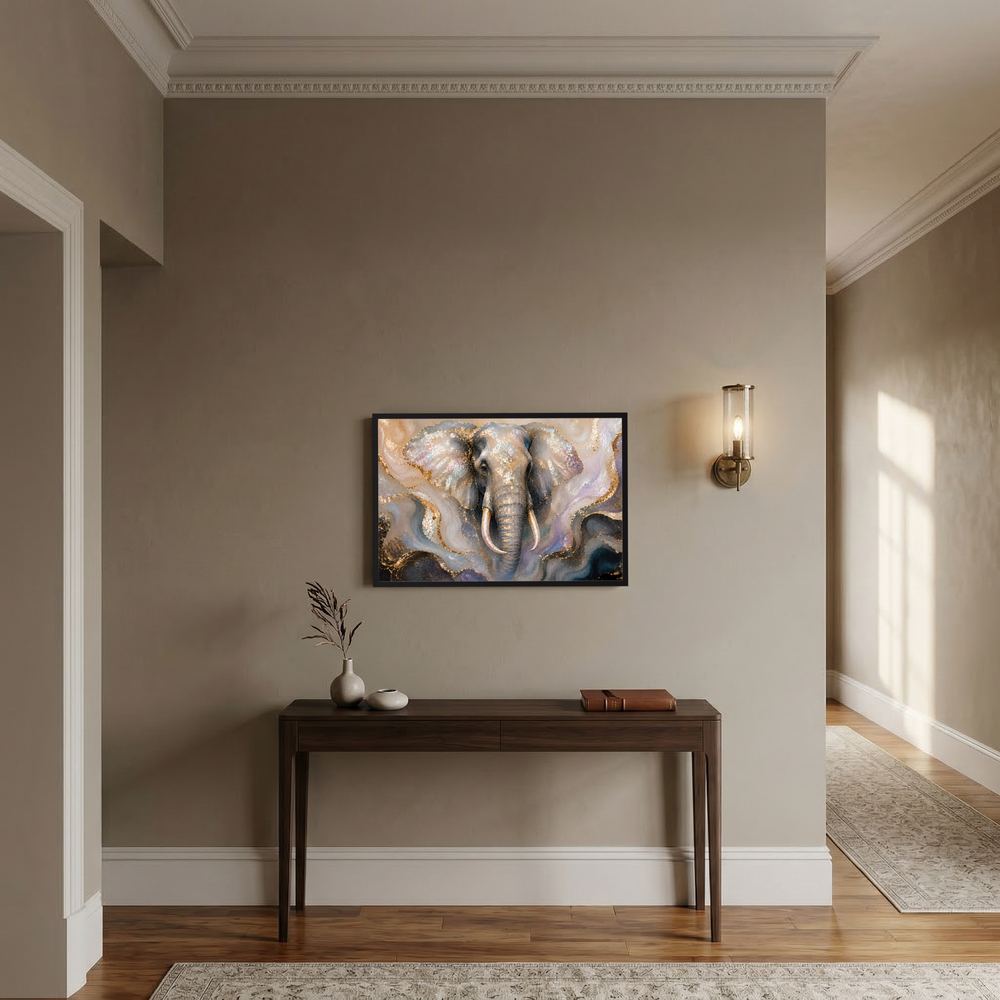Querformat-Poster mit Elefant in Perlmutt- und Goldtönen, Mosaikoptik.