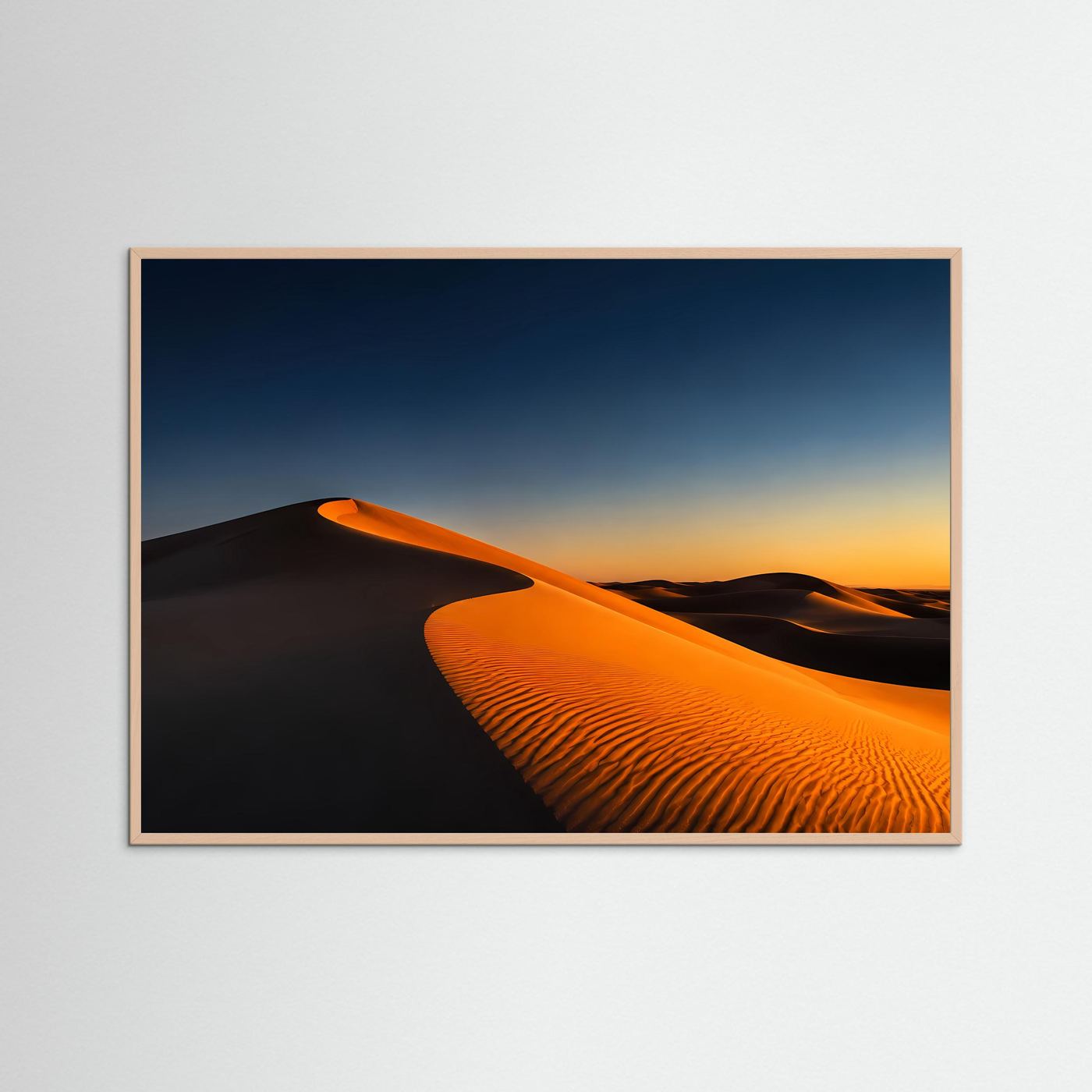 Goldene Wüstendünen bei Sonnenuntergang | Minimalistische Wüstenlandschaft