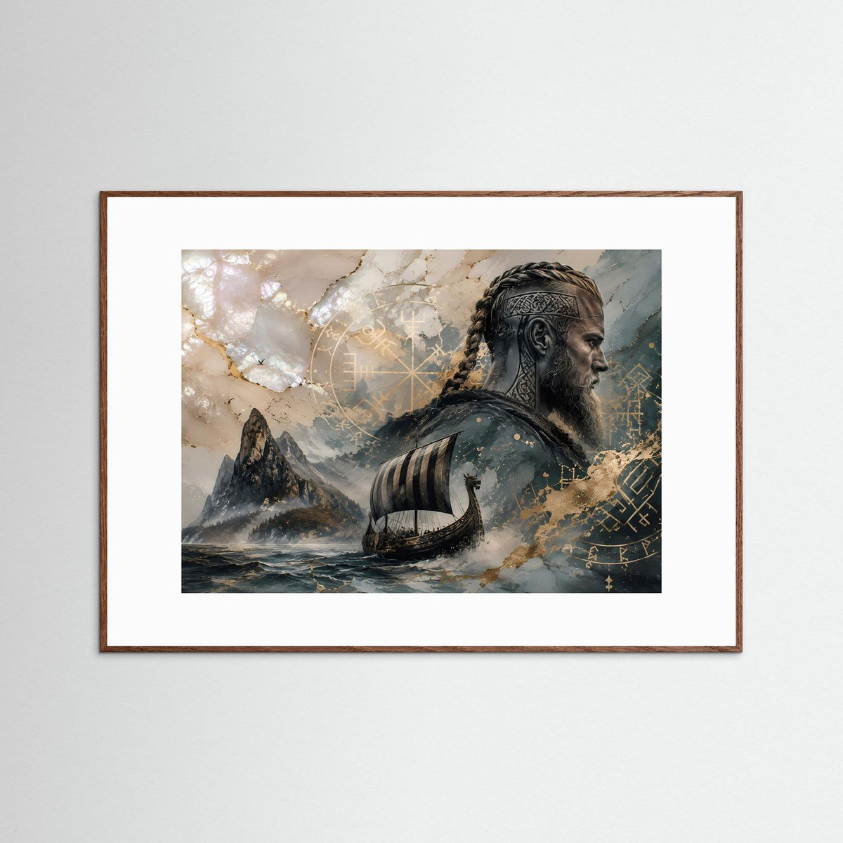 Querformat-Poster im braunen Holzrahmen: Wikingerprofil auf Boot mit goldenen Gold-Ornamenten