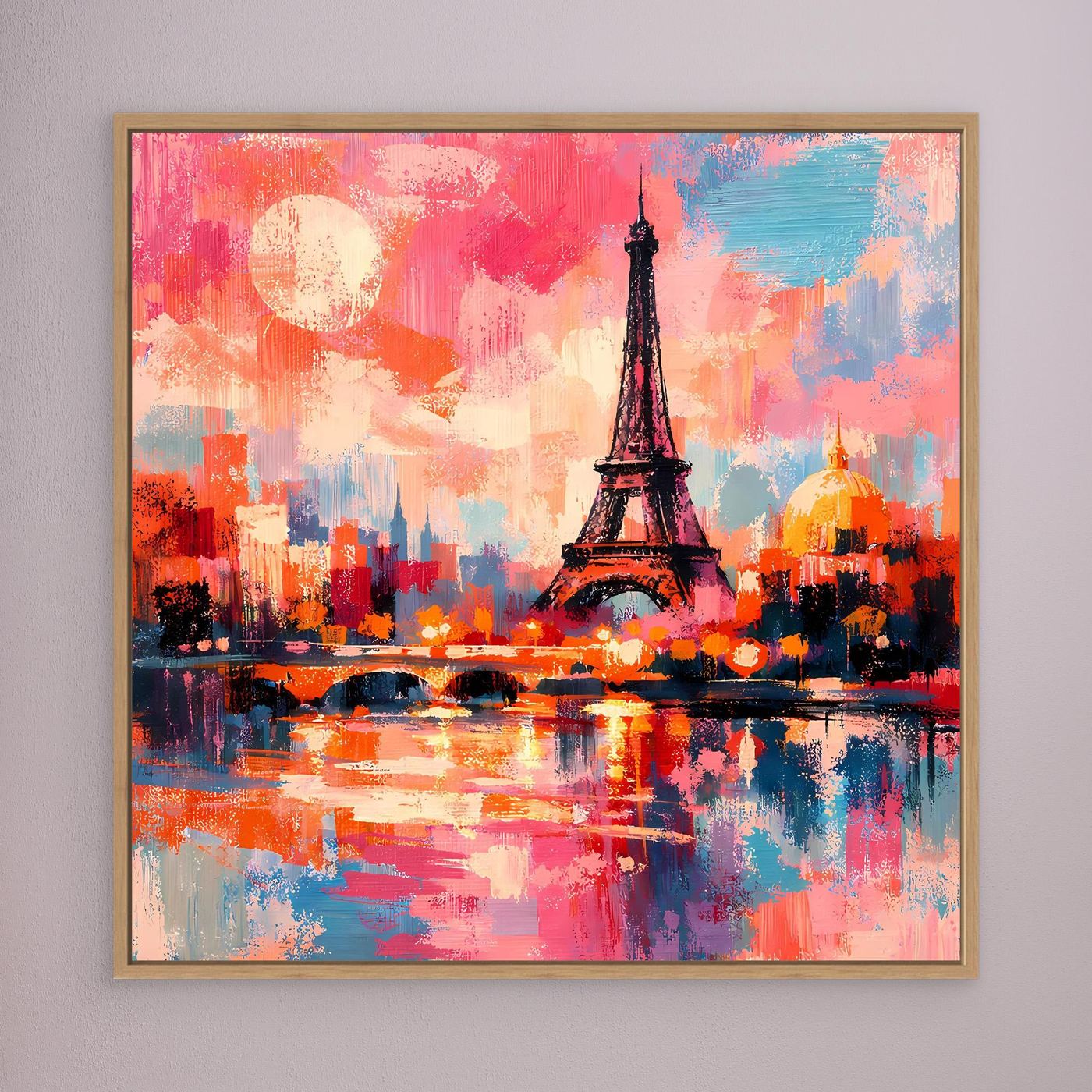 Leinwand-Wandbild mit abstraktem Eiffelturm über farbigem Stadt- und Wasserbild, Eichenrahmen.