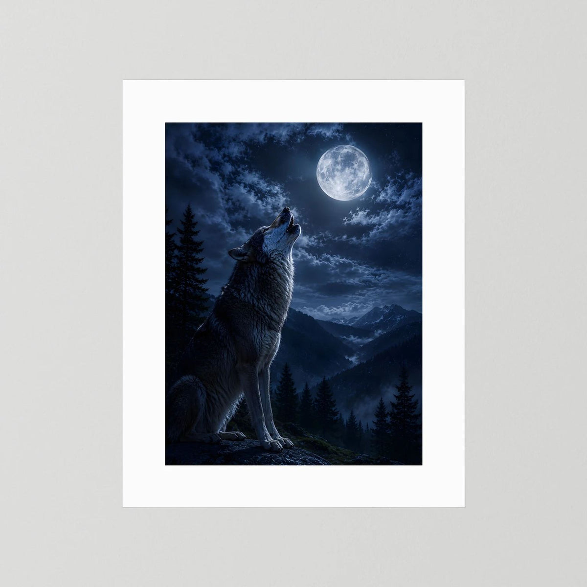 Wandbild im Hochformat ohne Rahmen: Wolf heult zum Vollmond über dunklem Wald