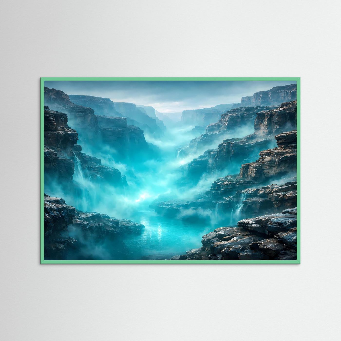 Canyon-Poster mit türkisfarbenem Nebel, grüner Holzrahmen