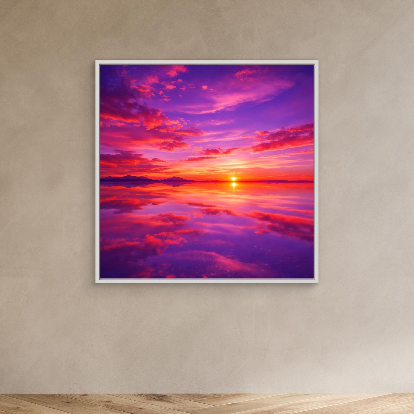 Leinwandbild mit Sonnenuntergangsmotiv, bunte Wolken und leuchtender Horizont, weiß gerahmt