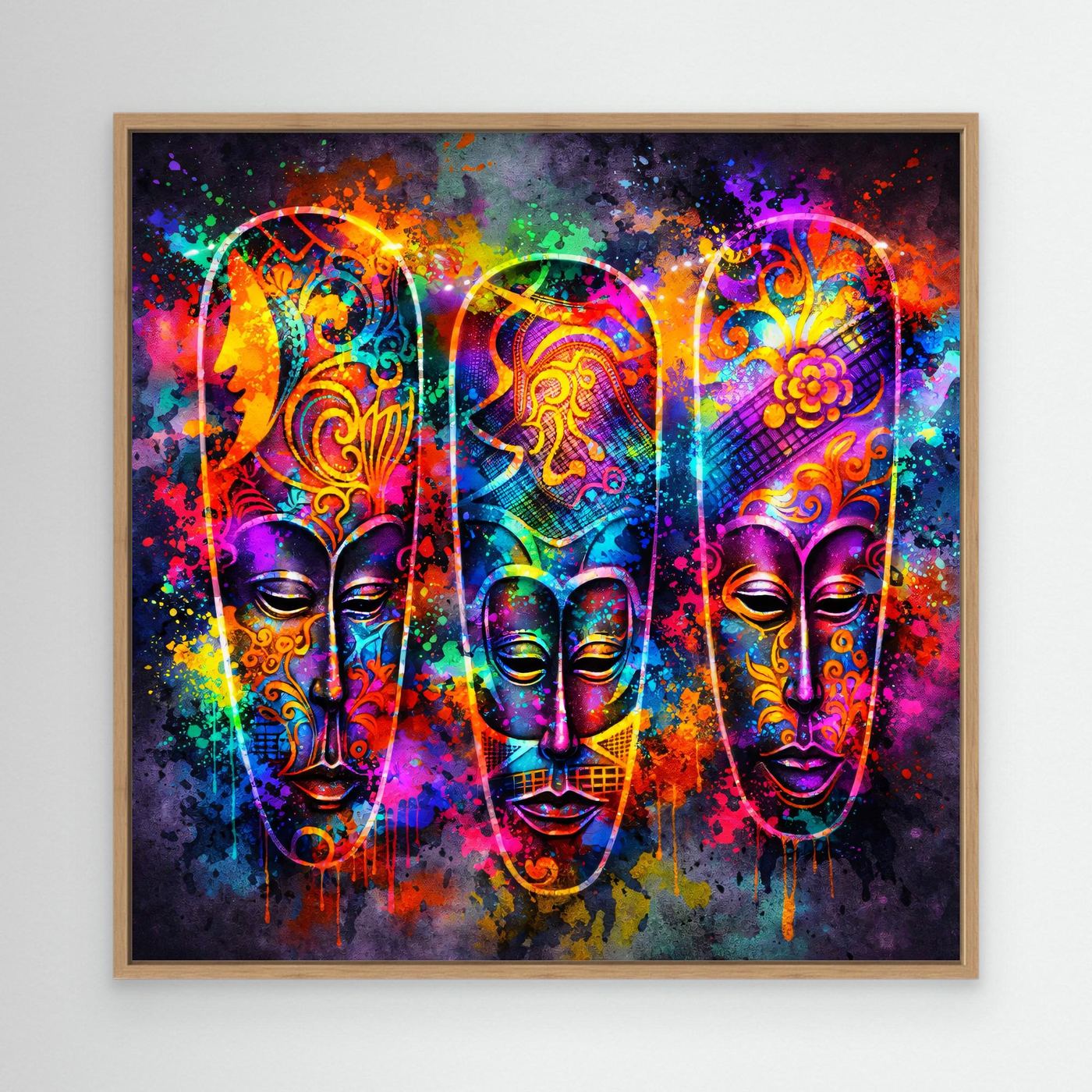 Leinwandbild mit drei bunten Neon-Masken, gerahmt im Holzrahmen
