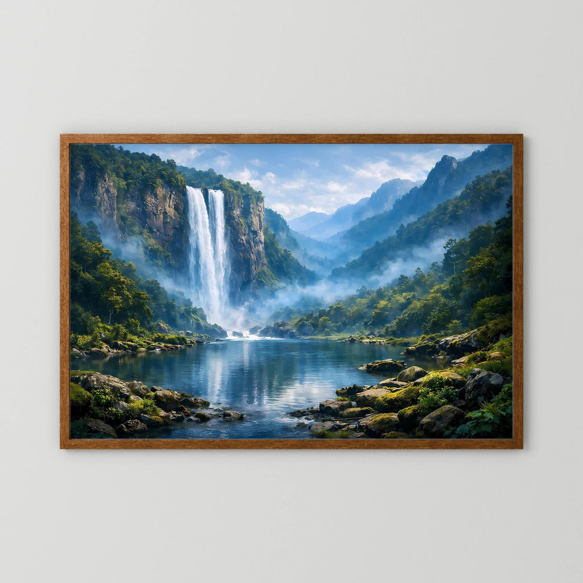 Wandbild im Querformat mit Wasserfall im Bergwald, Holzrahmen, farbige Naturansicht