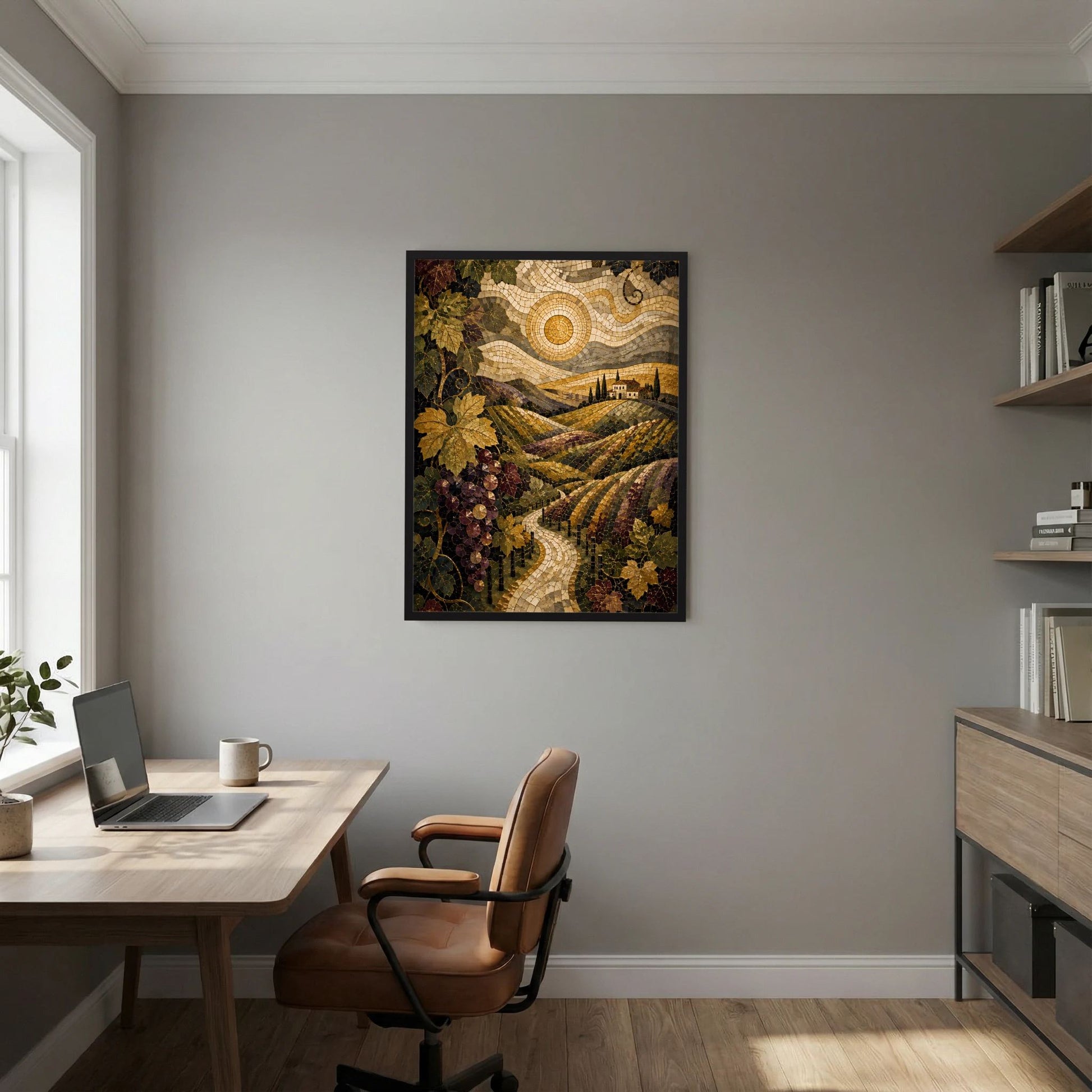 Gerahmtes Hochformat-Poster mit mosaikartiger Weinberg-Landschaft an der Wand, schwarzer Rahmen