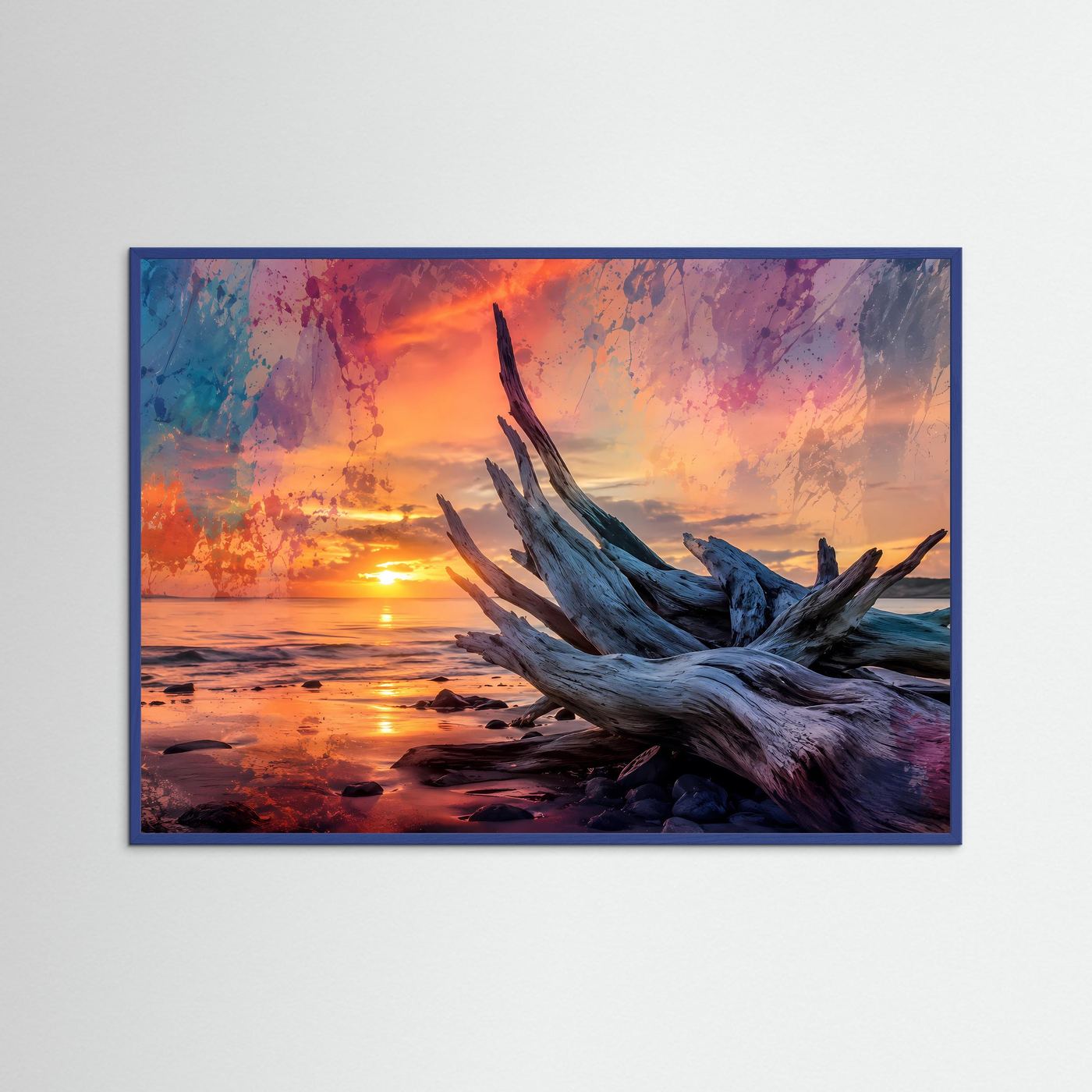 Treibholz am Strand bei Sonnenuntergang | Modernes Küsten & Natur Poster im Querformat