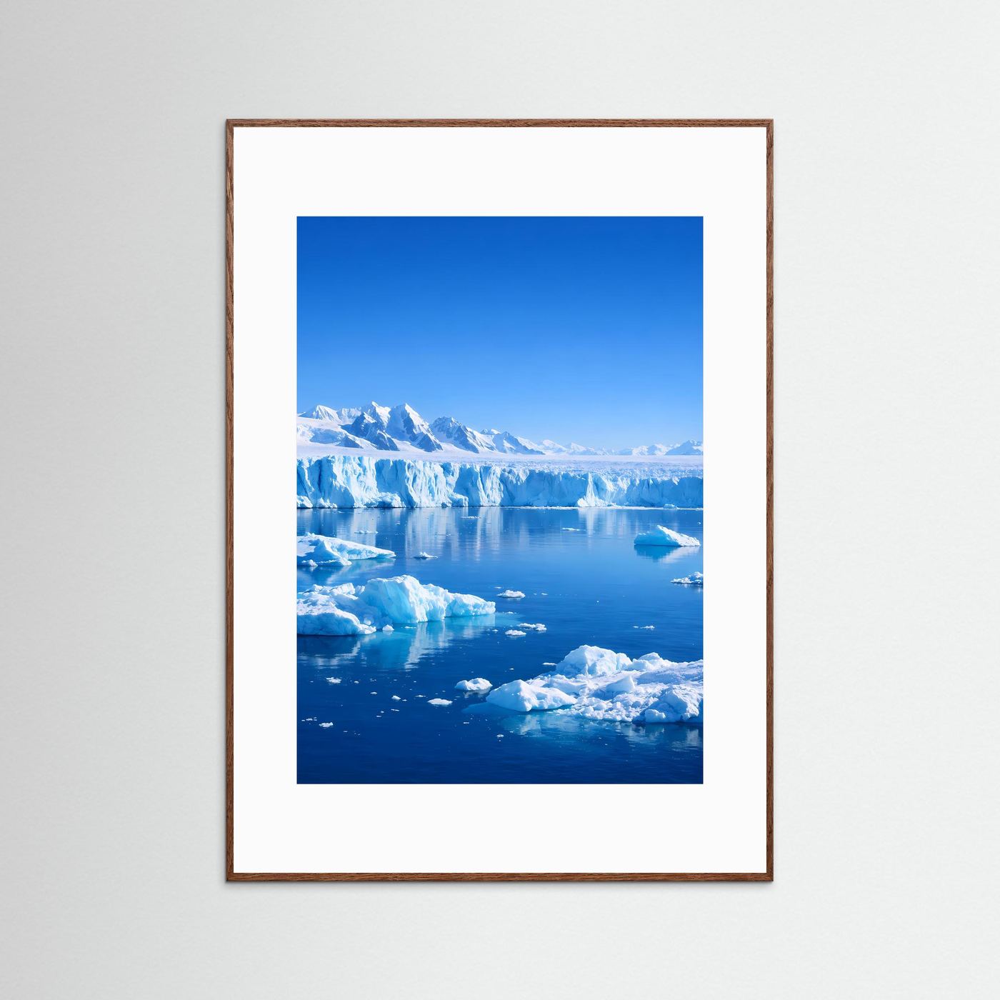 Gletscherlandschafts-Poster im dunklen Holzrahmen, Eisberge, Fjord und blauer Himmel