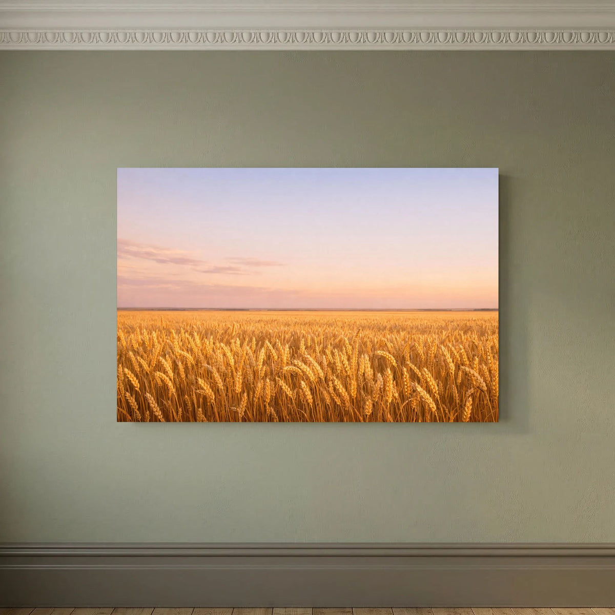 Querformatiges Wandbild mit goldenem Weizenfeld bei Sonnenuntergang und hellem Rand
