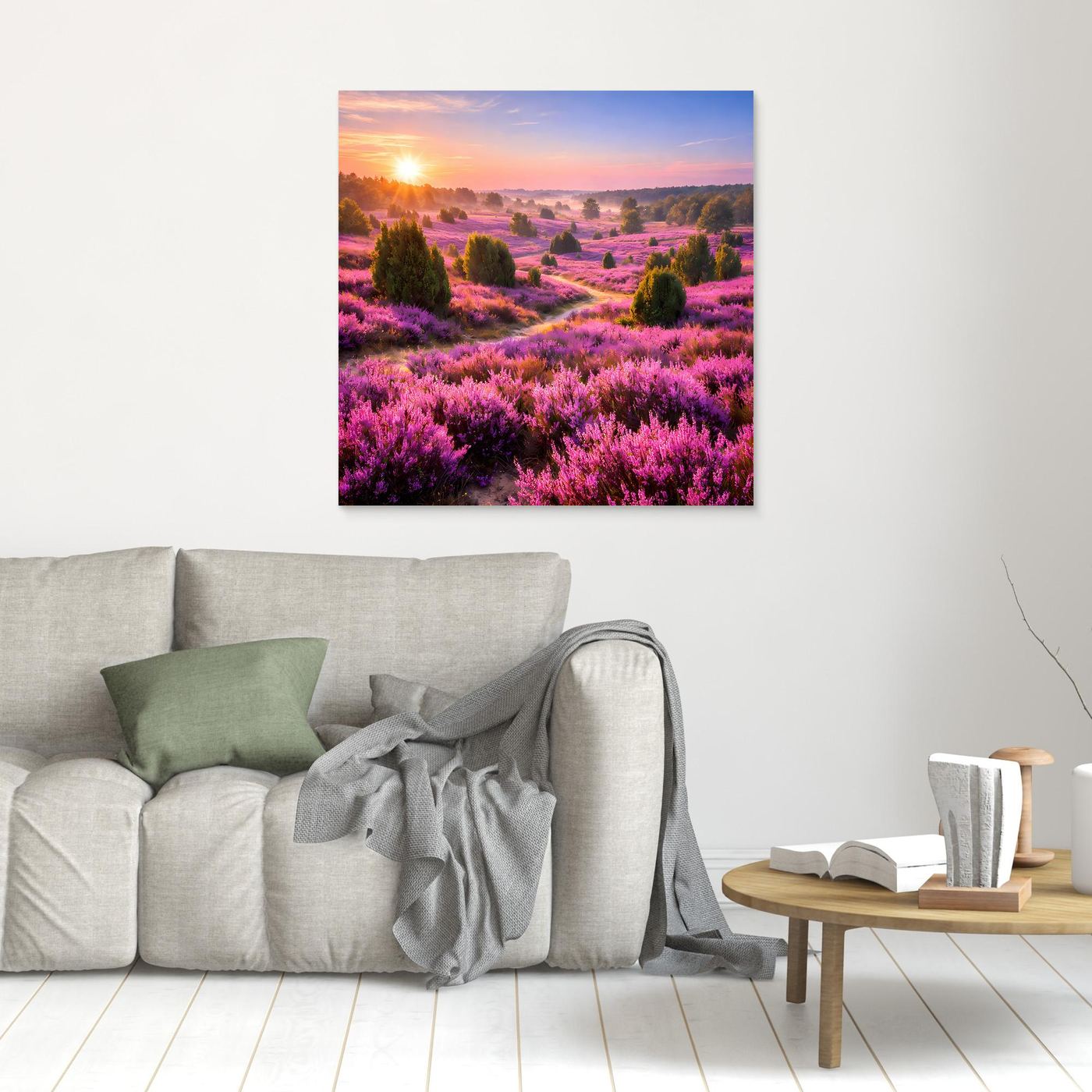 Kleines Leinwandbild mit blühender Heidekraut-Landschaft und Sonnenaufgang