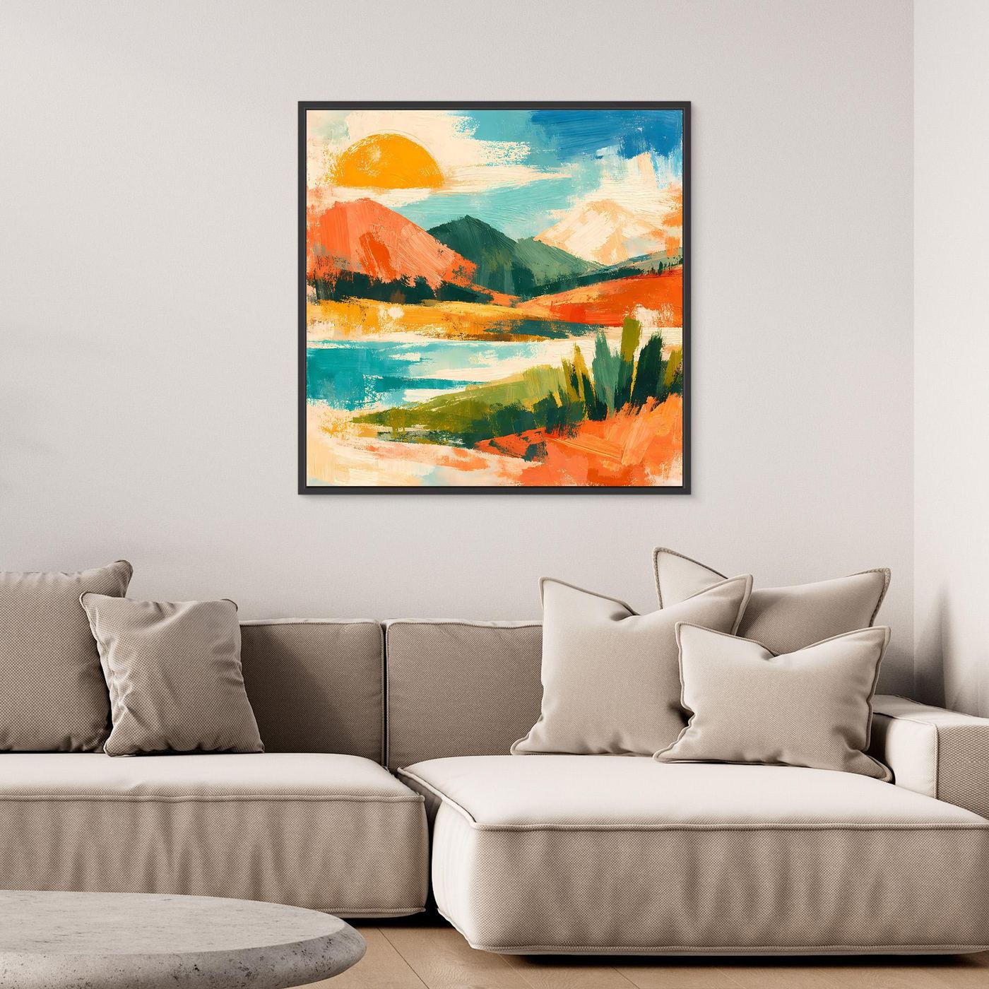 Abstraktes Leinwand-Wandbild mit Sonne über See, Hügeln und bunten Pinselstrichen, mit dunklem Rahmen