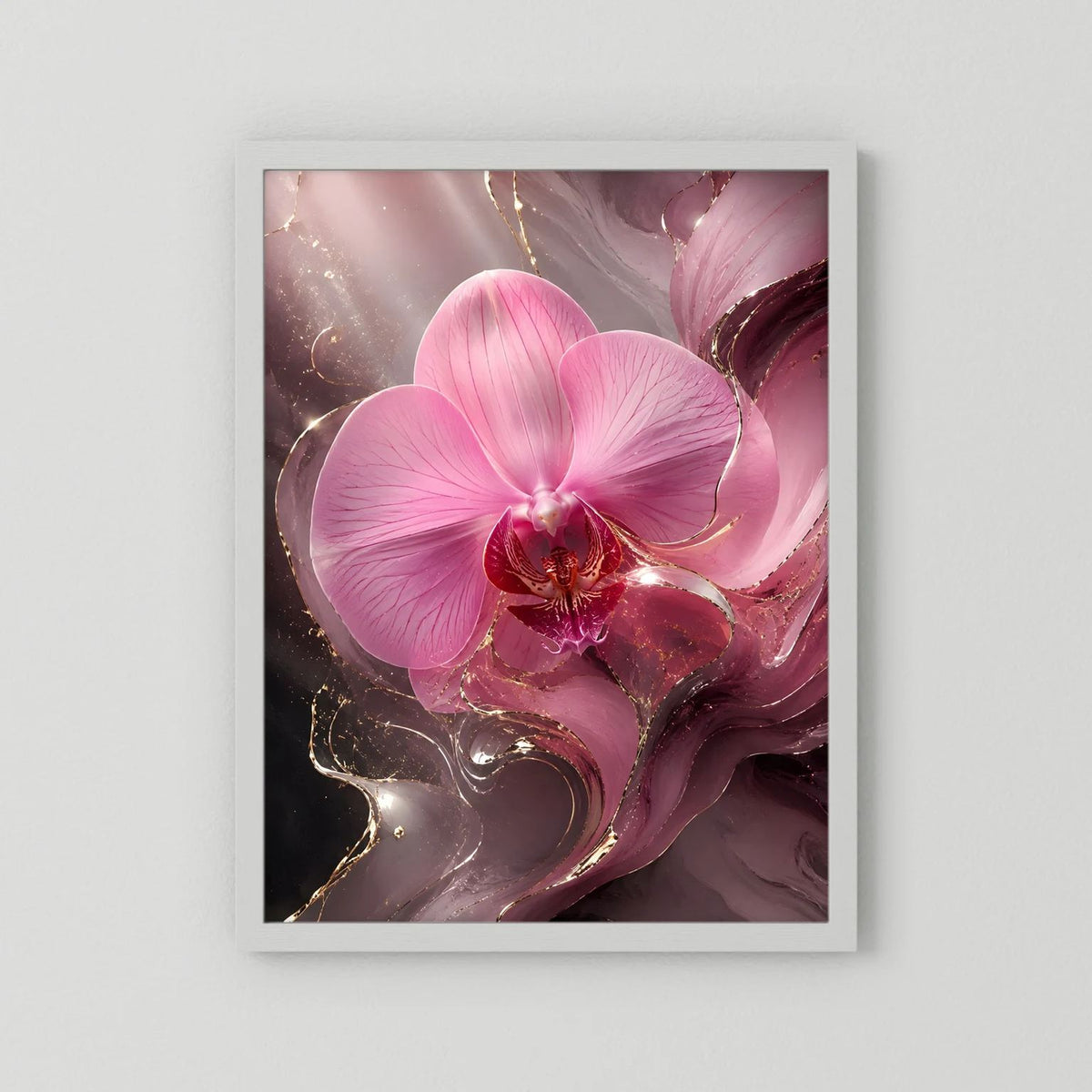 Orchideenposter mit rosa Blüte und goldenen Akzenten im weißen Rahmen