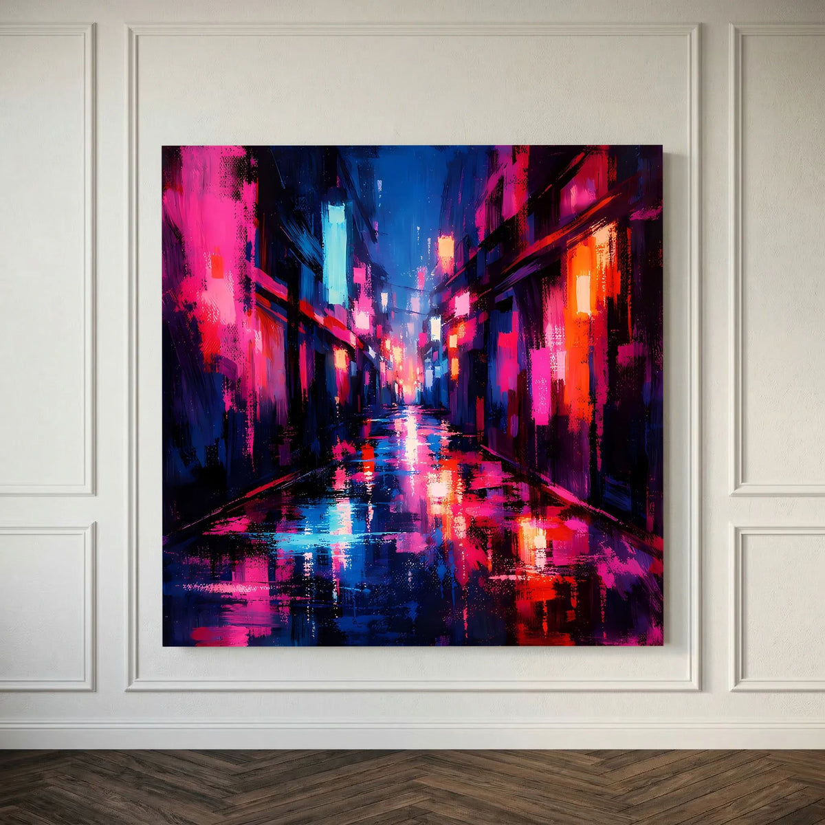 Neon-Wandbild im Rahmen auf weißer Paneelwand: Cyberpunk-Regenstraße mit bunten Lichtreflexen