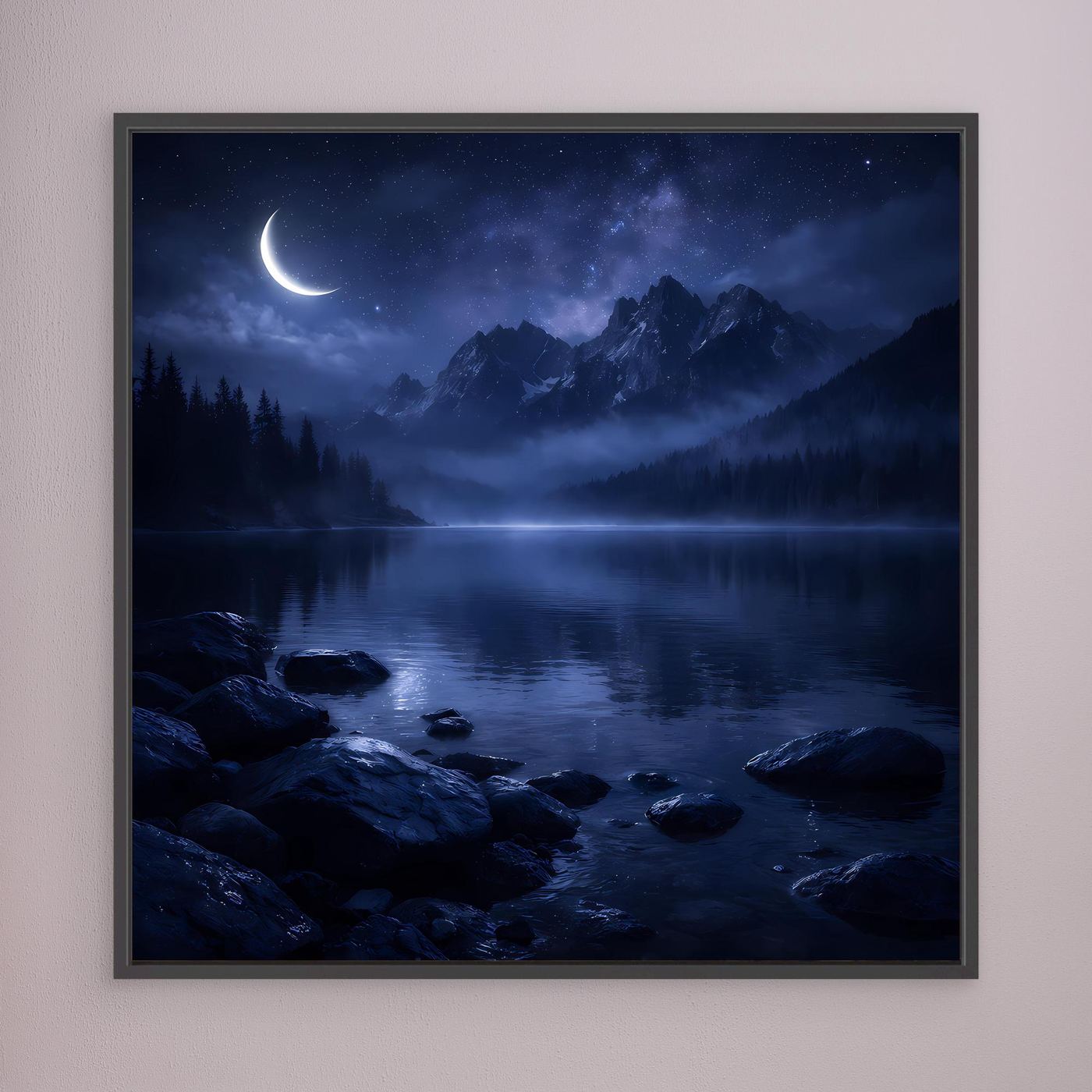 Leinwandbild Nachtlandschaft mit Mond über Bergsee, dunkle Berge, schwarzer Rahmen