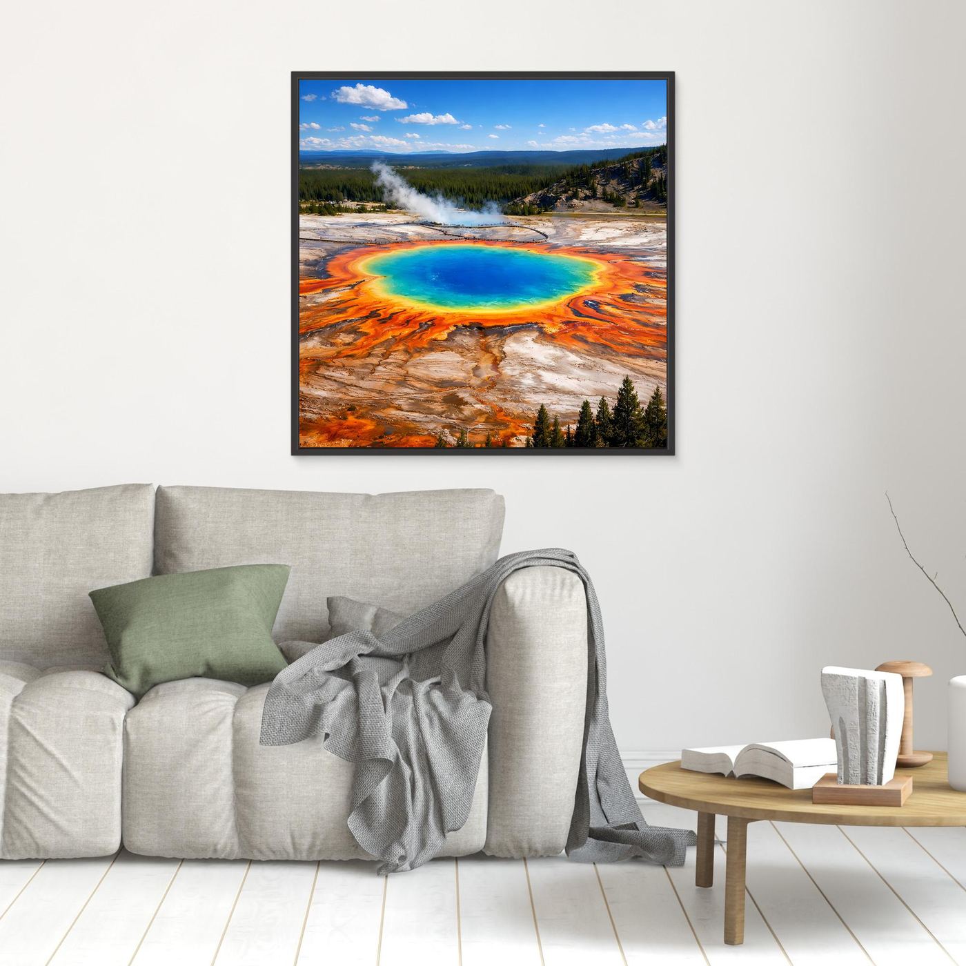 Kleines gerahmtes Leinwandbild Grand Prismatic Spring mit blauem Becken, orange Terrassen und Dampf