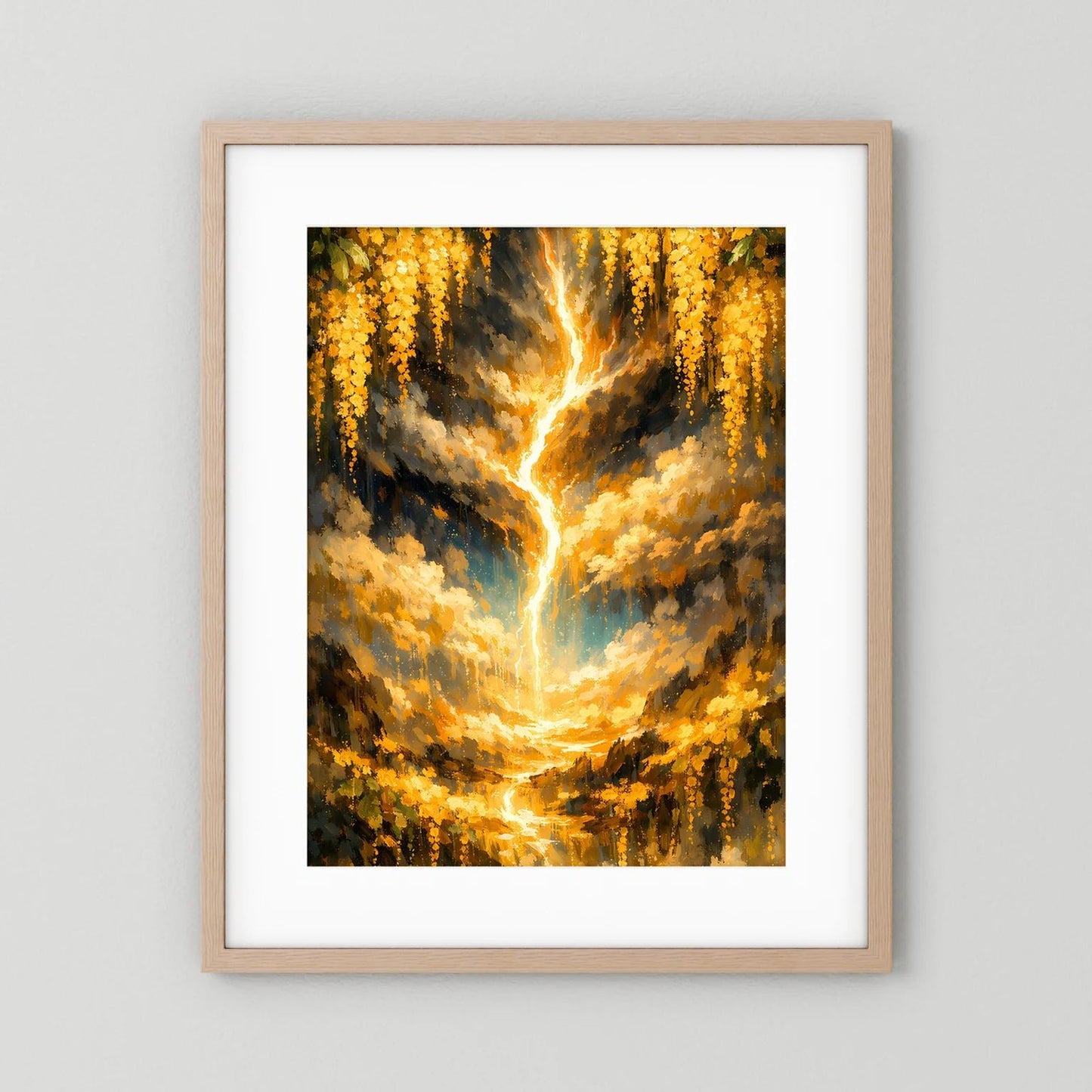 Hochformat-Poster mit goldenem Lebensbaum und Lichtflammen, in hellem Holzrahmen mit weißem Passepartout