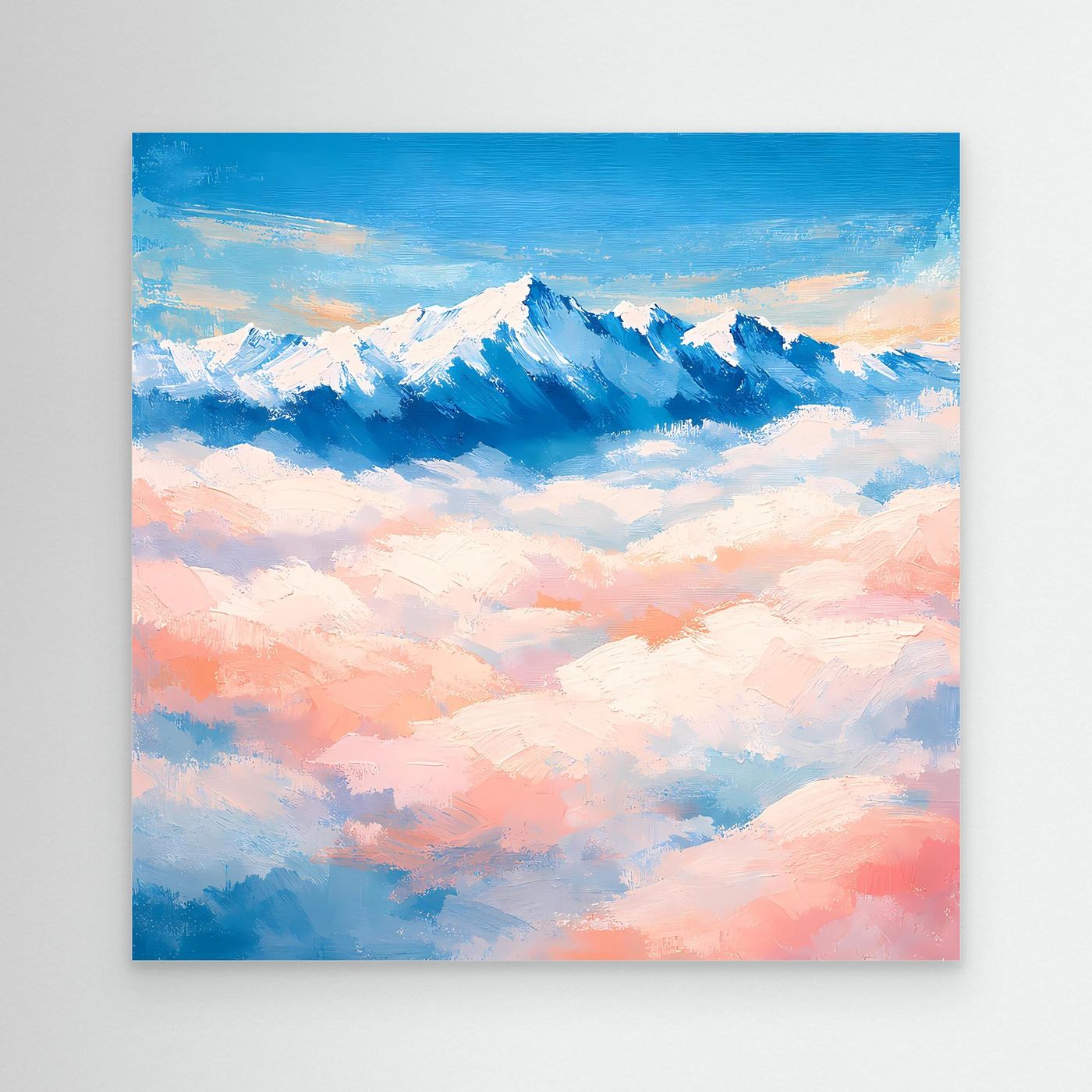 Abstraktes Leinwandbild mit verschneiten Berggipfeln über Wolken, ohne Rahmen