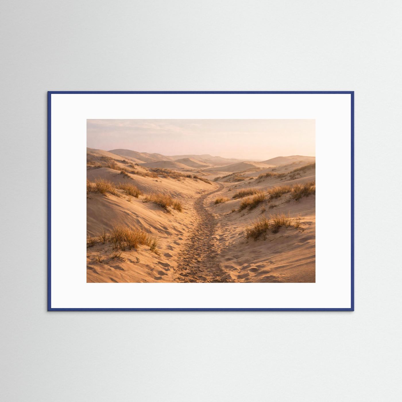 Pfad durch die Sanddünen | Sanfte Wüstenlandschaft & Horizont Natur Poster Querformat