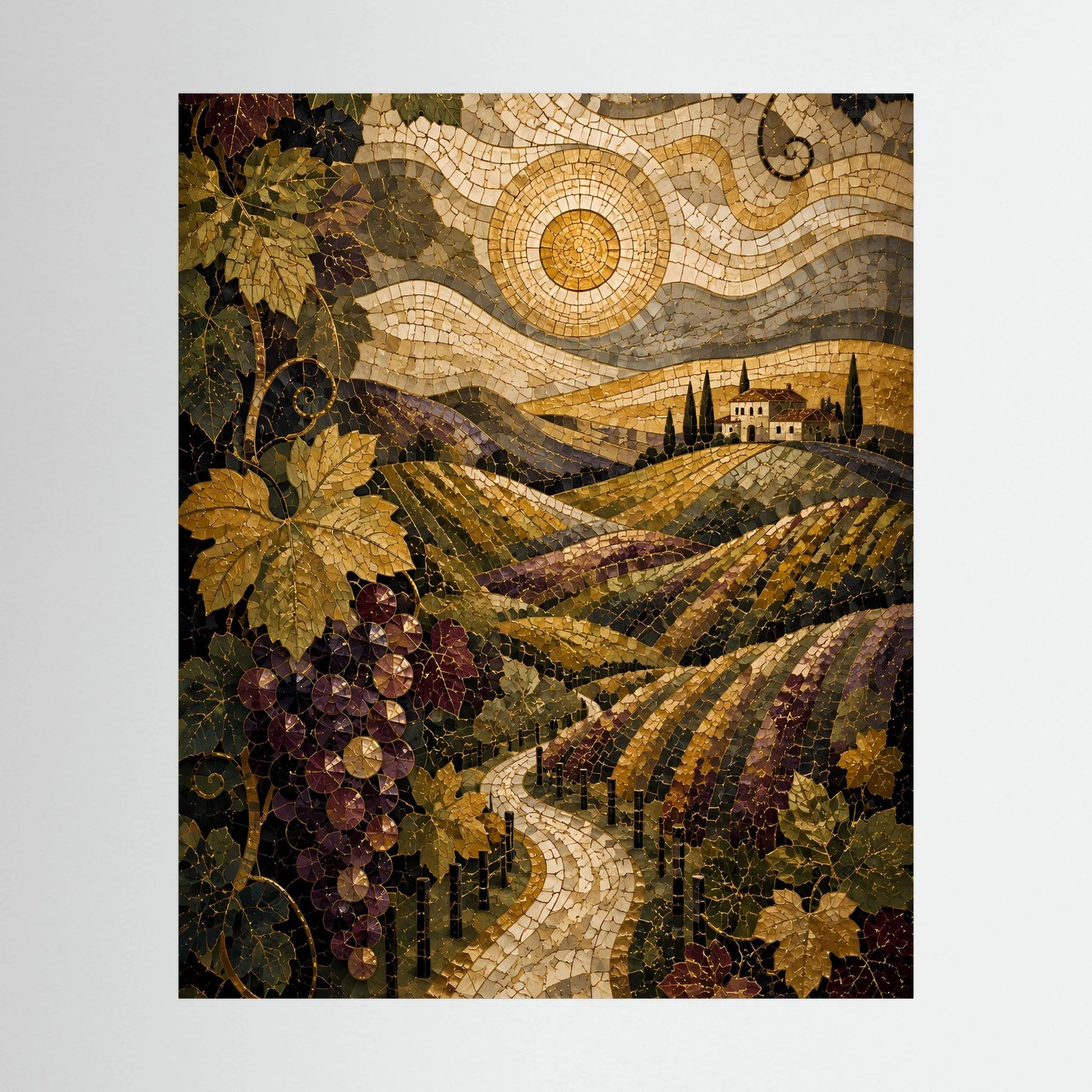 Hochformat-Poster im Mosaikstil: Weinberge, Reben und Trauben, Detailansicht mit goldenem Zentrum