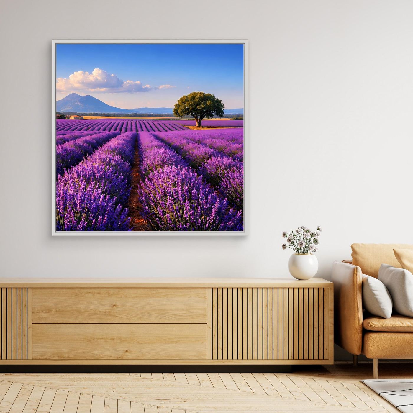 Lavendelfeld-Landschaftsbild auf Leinwand mit weißem Rahmen