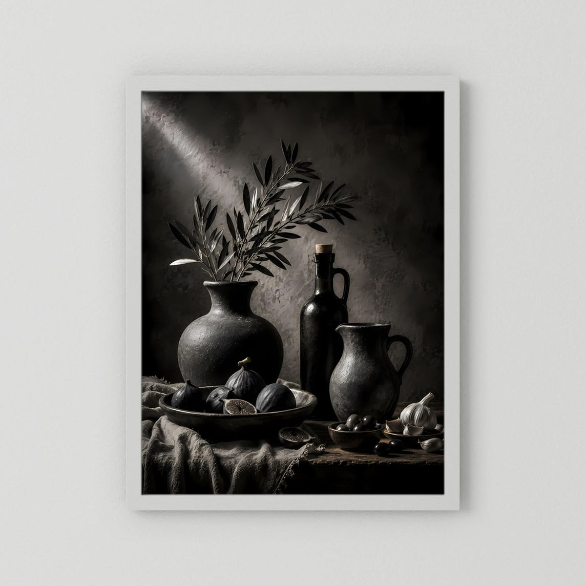 Hochformatiges Poster mit Schwarzweiß-Stillleben aus Keramik und Zweigen, weißer Rahmen