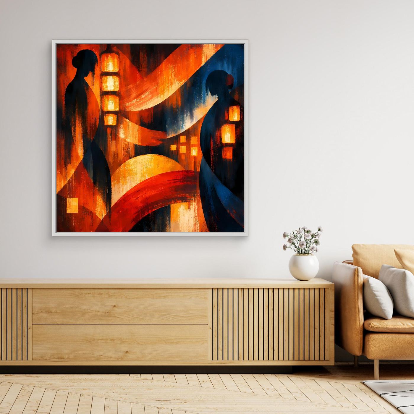 Leinwand-Wandbild mit Geishas in warmen Lichtern, silberner Rahmen