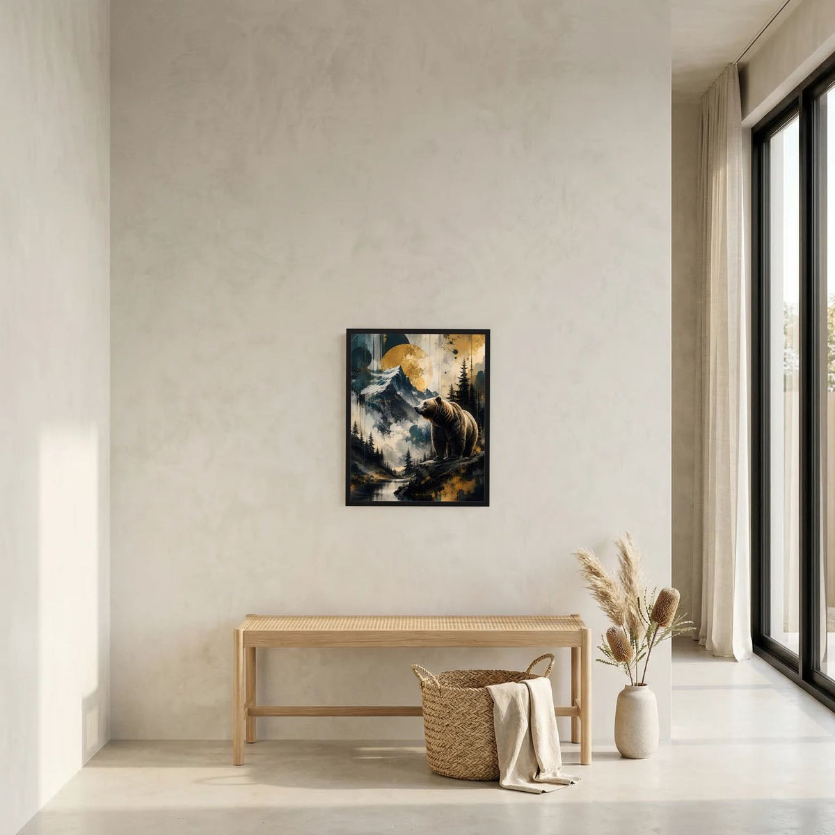 Wandposter mit Braunbär auf Felsen in Berglandschaft, im schwarzen Rahmen