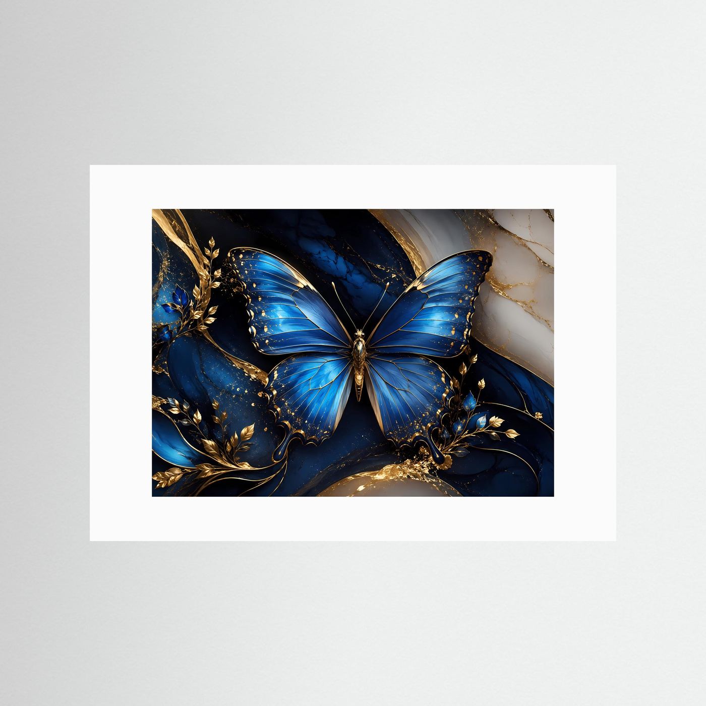 Eleganter Schmetterling mit Goldakzenten | Blauer Morpho & Marmor Kunst Poster