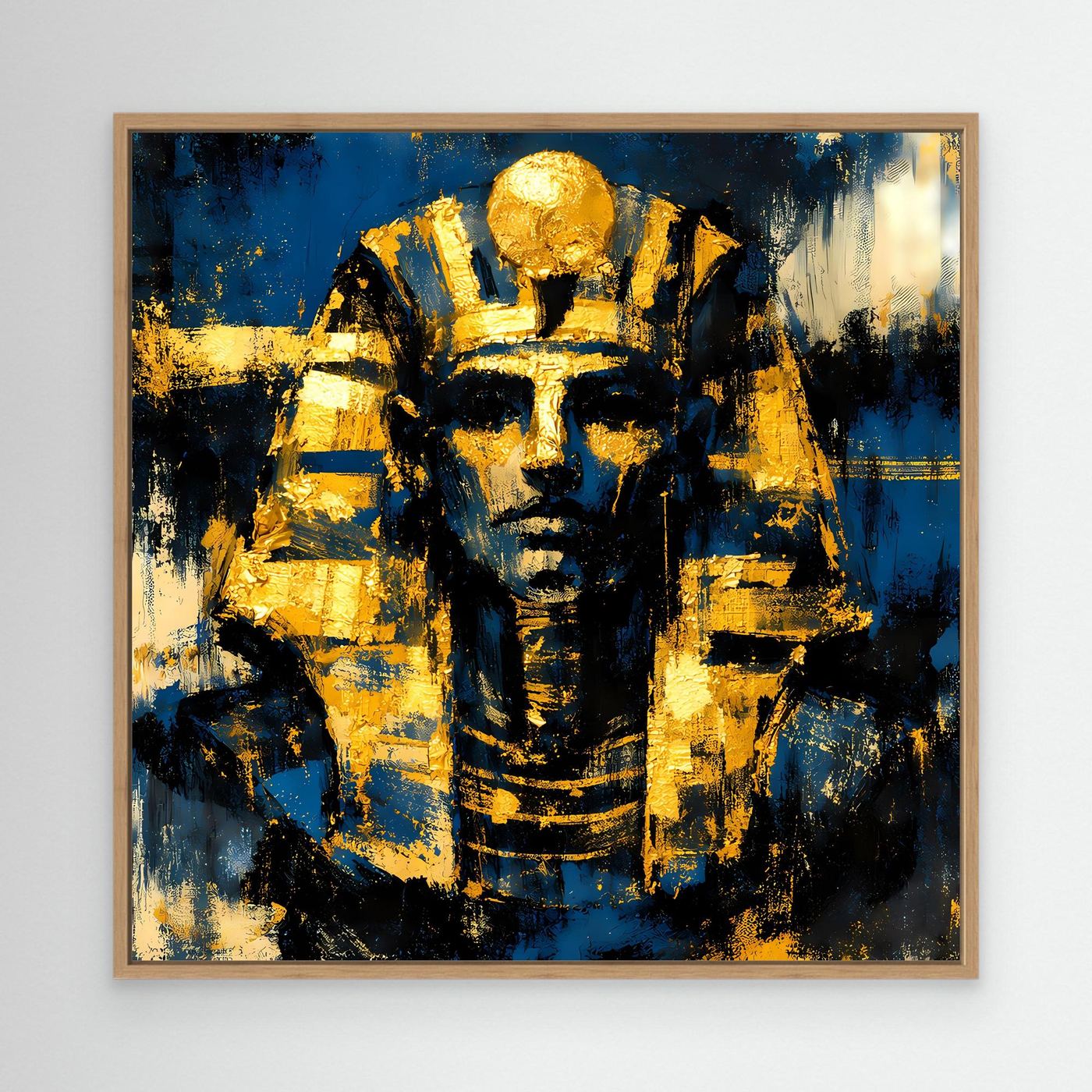 Leinwandbild mit Pharao-Porträt in Gold und Blau, Holzrahmen in Eiche