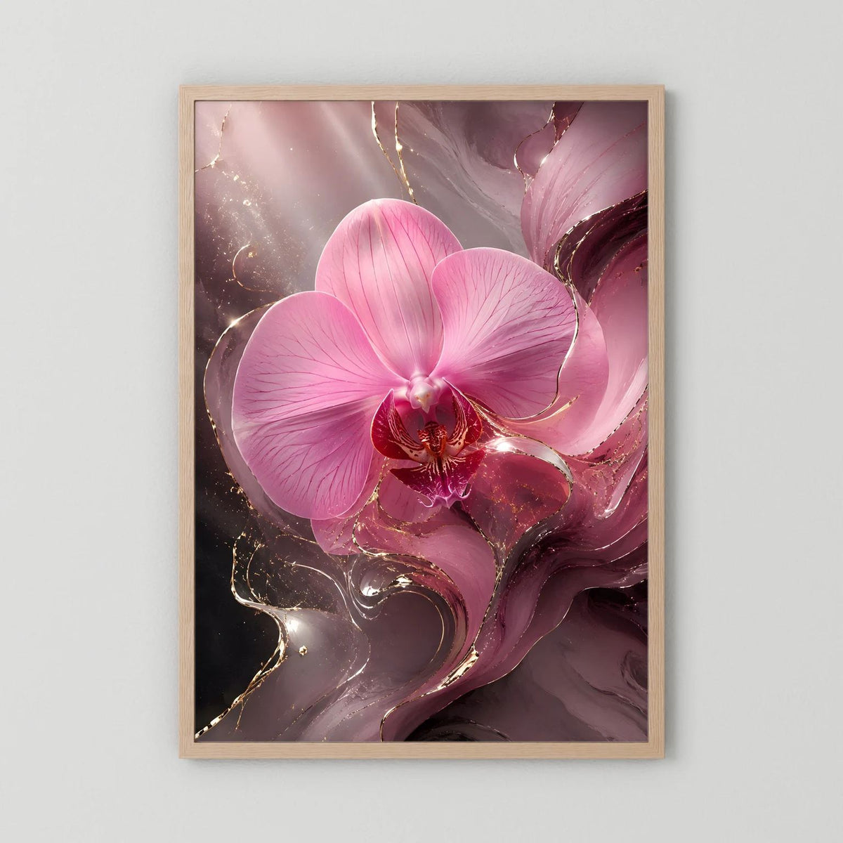 Orchideenposter mit rosa Orchideenblüte und goldenen Akzenten im hellen Holzrahmen