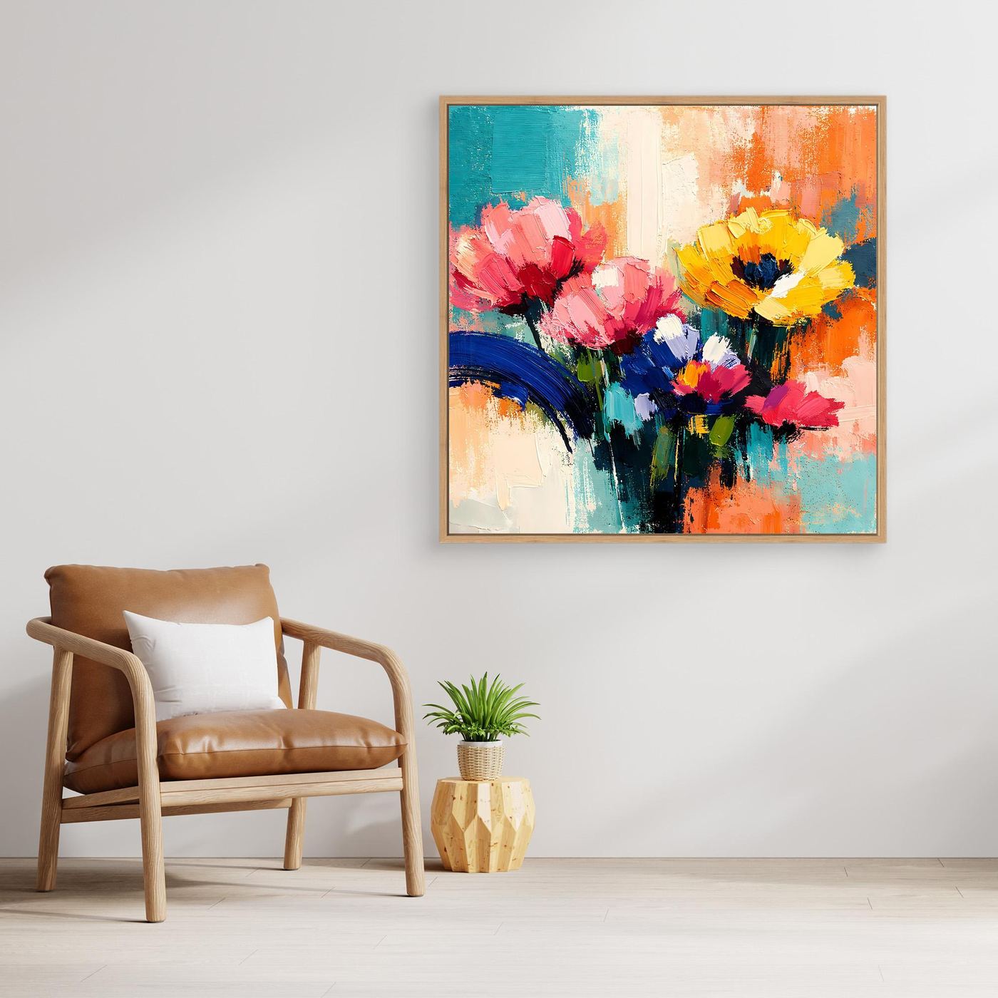 Abstraktes Leinwandbild mit bunten Sommerblumen in Vase, goldbrauner Rahmen