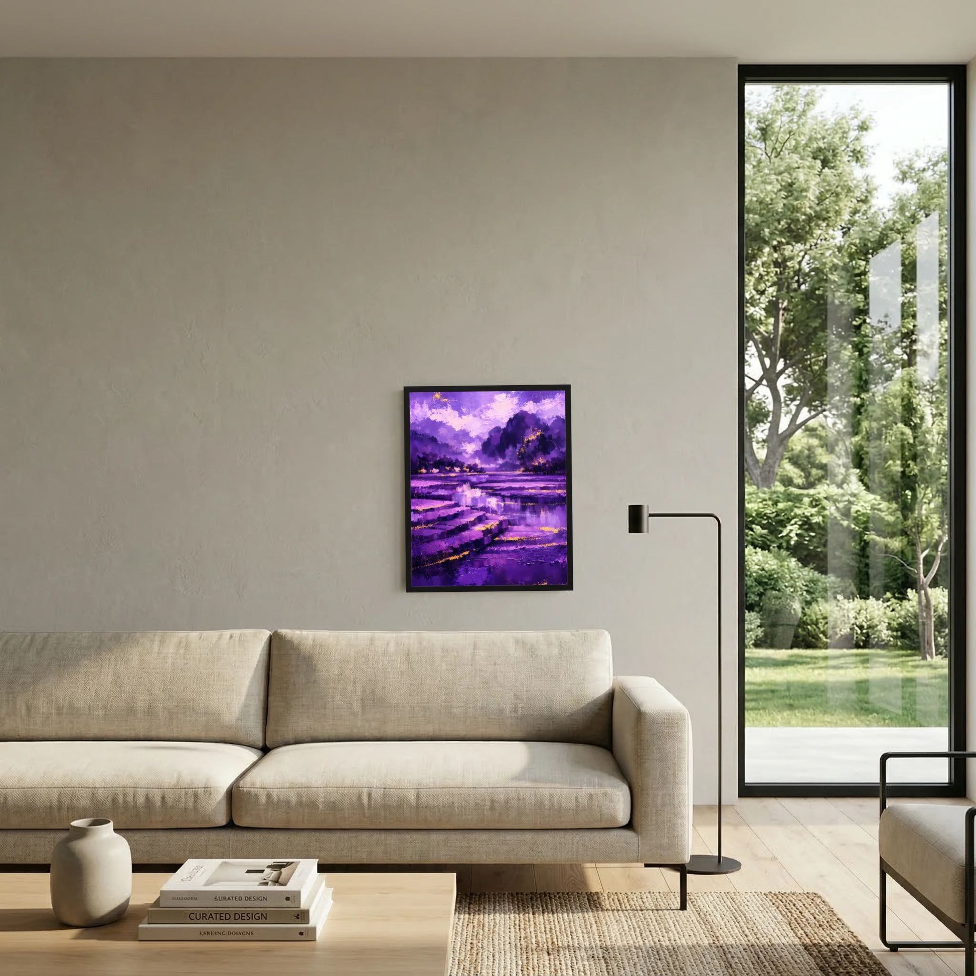 Schwarz gerahmtes Hochformat-Poster mit violetter Bergwelt, Fluss und goldenen Lichtakzenten