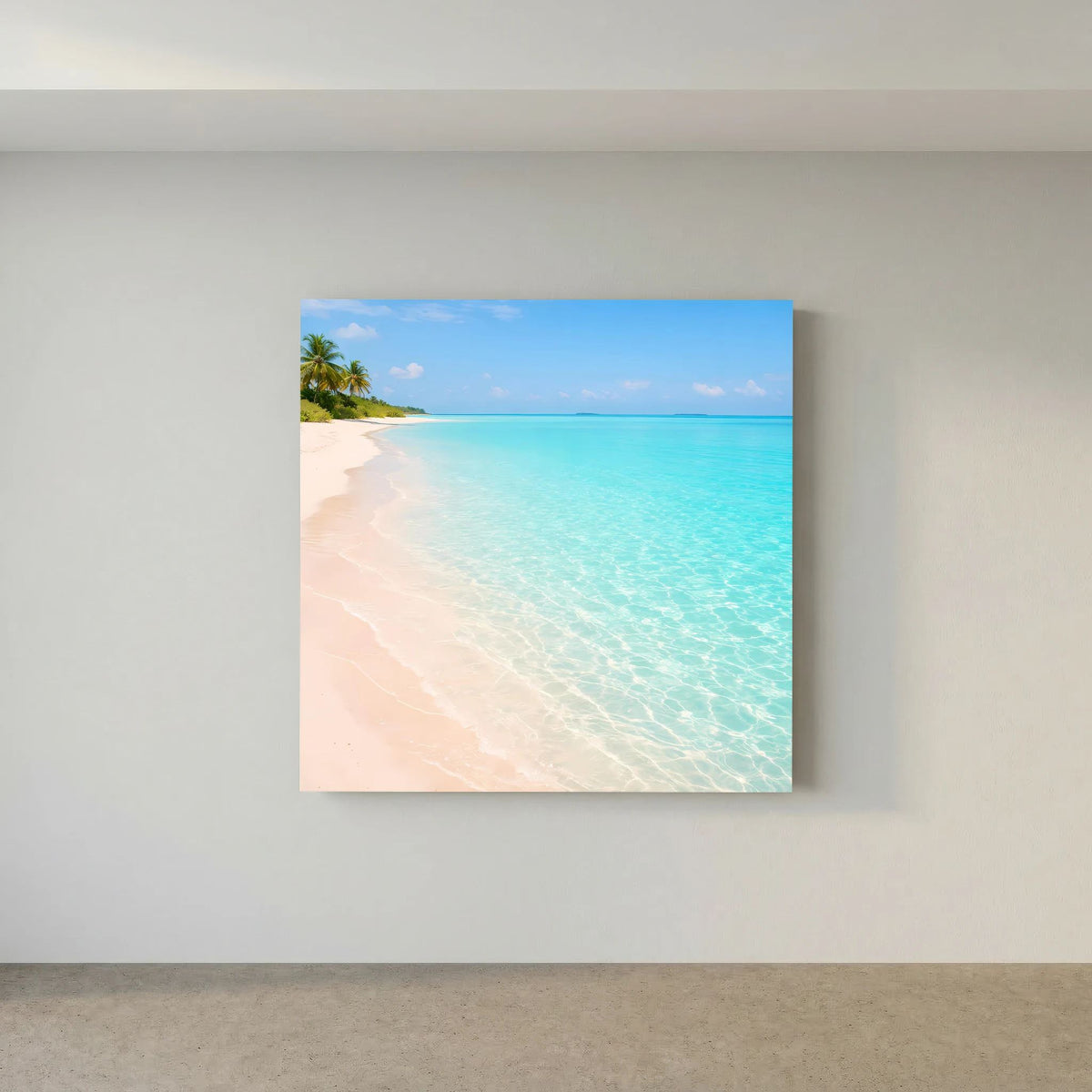 Leinwandbild mit tropischem Ufer: türkisblaues Meer, helle Sandfläche und Palmen am Horizont