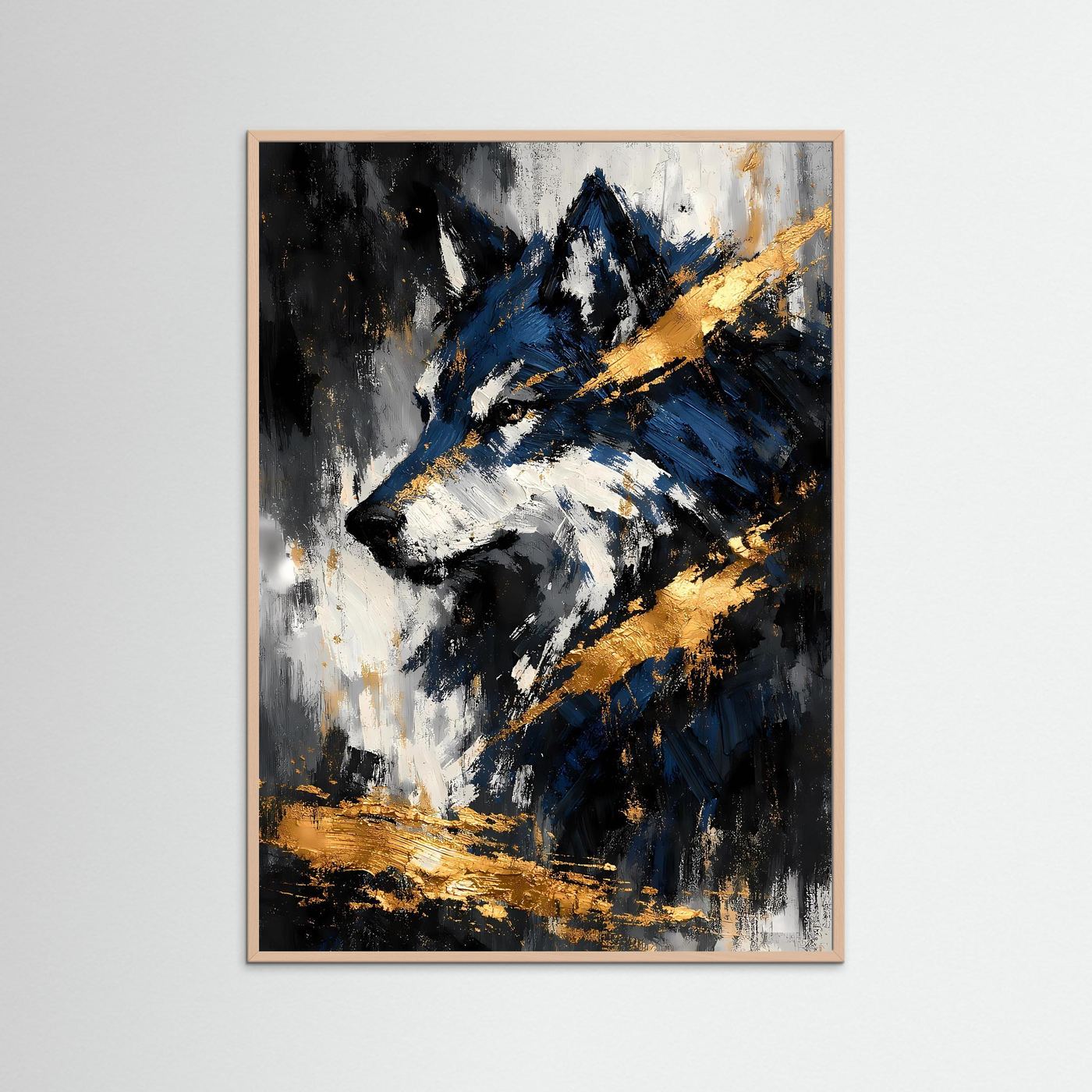 Wolfskunstposter mit abstraktem Tierporträt in Blau, Schwarz und Gold, beiger Rahmen