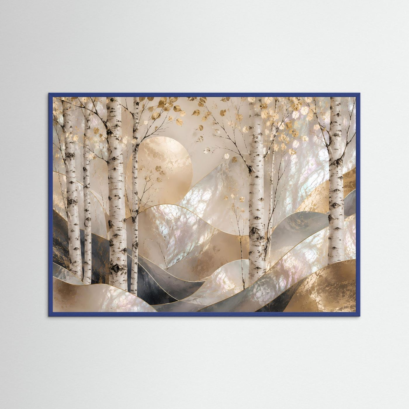 Querformat-Poster Birkenwald in Perlmutt und Gold, blauer Holzrahmen, Landschaft.