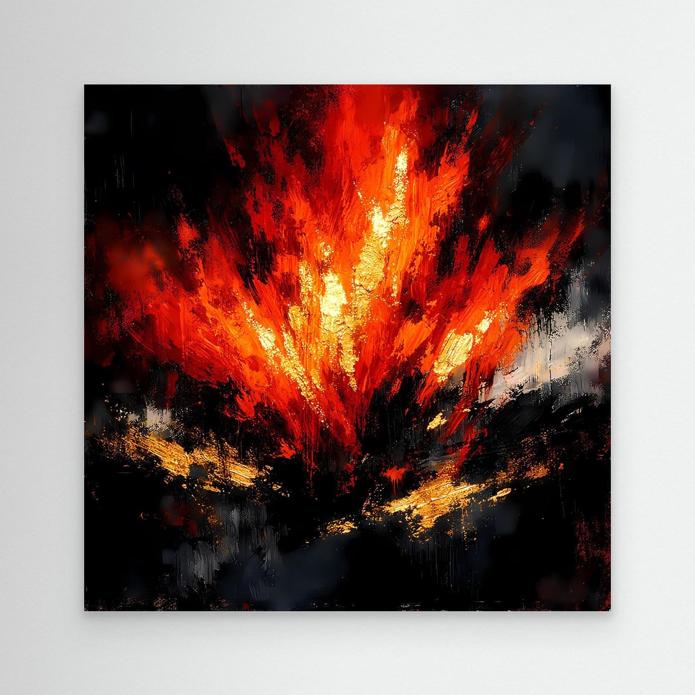 Abstraktes Leinwand-Wandbild mit Feueroptik in Rot und Orange auf dunklem Hintergrund
