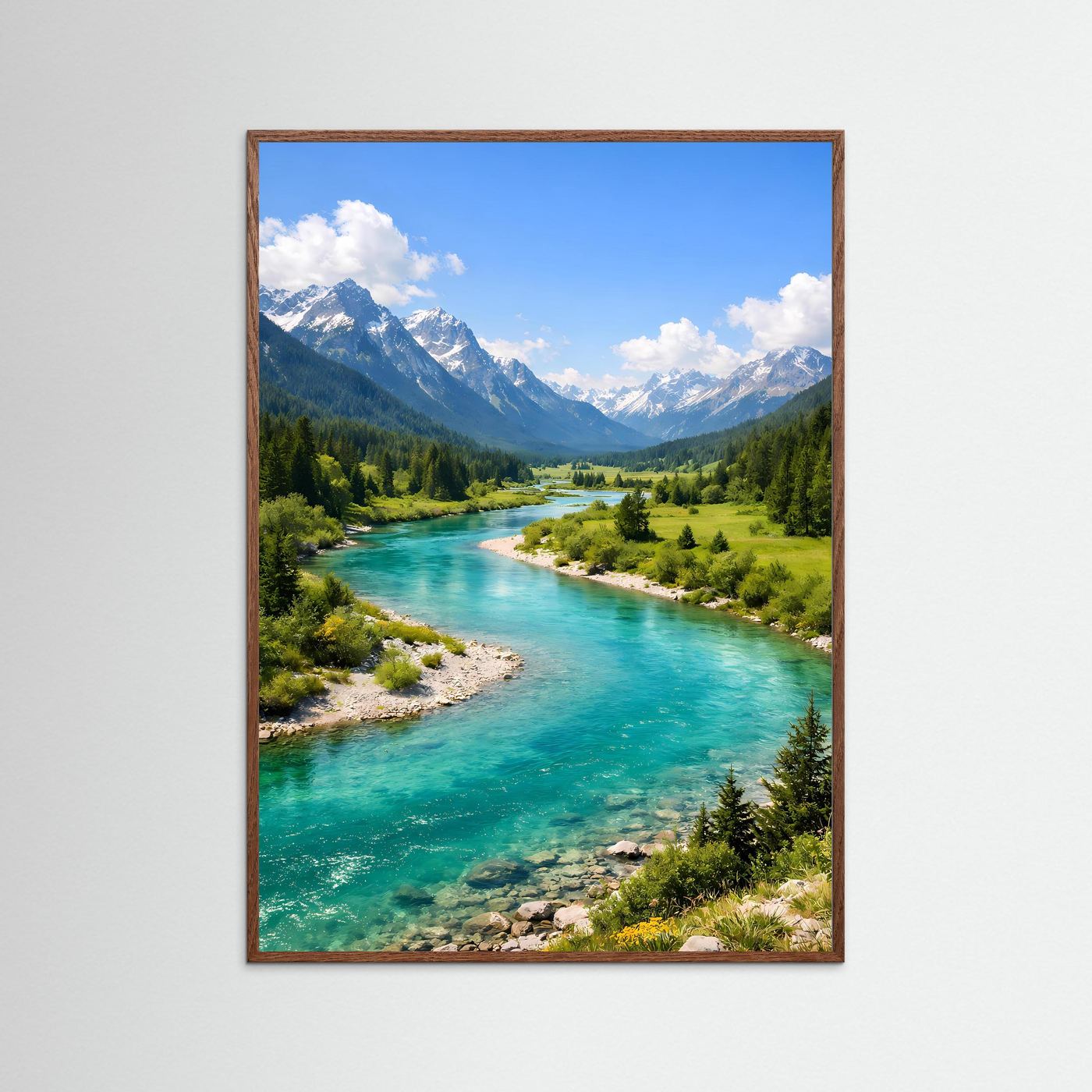 Poster im Hochformat mit türkisfarbenem Alpenfluss, brauner Holzrahmen