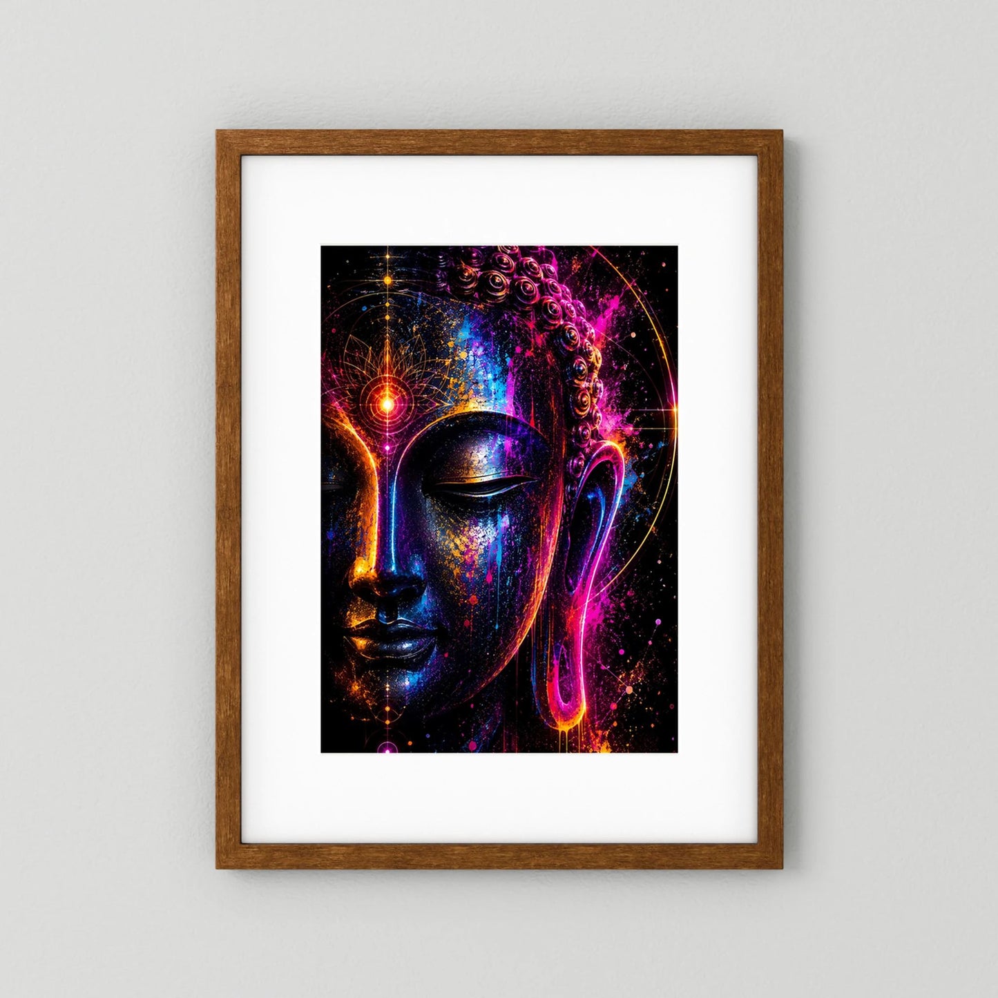 Hochformatiges Poster mit abstraktem Buddha-Gesicht in Neonfarben, Holzrahmen und weißer Randfläche