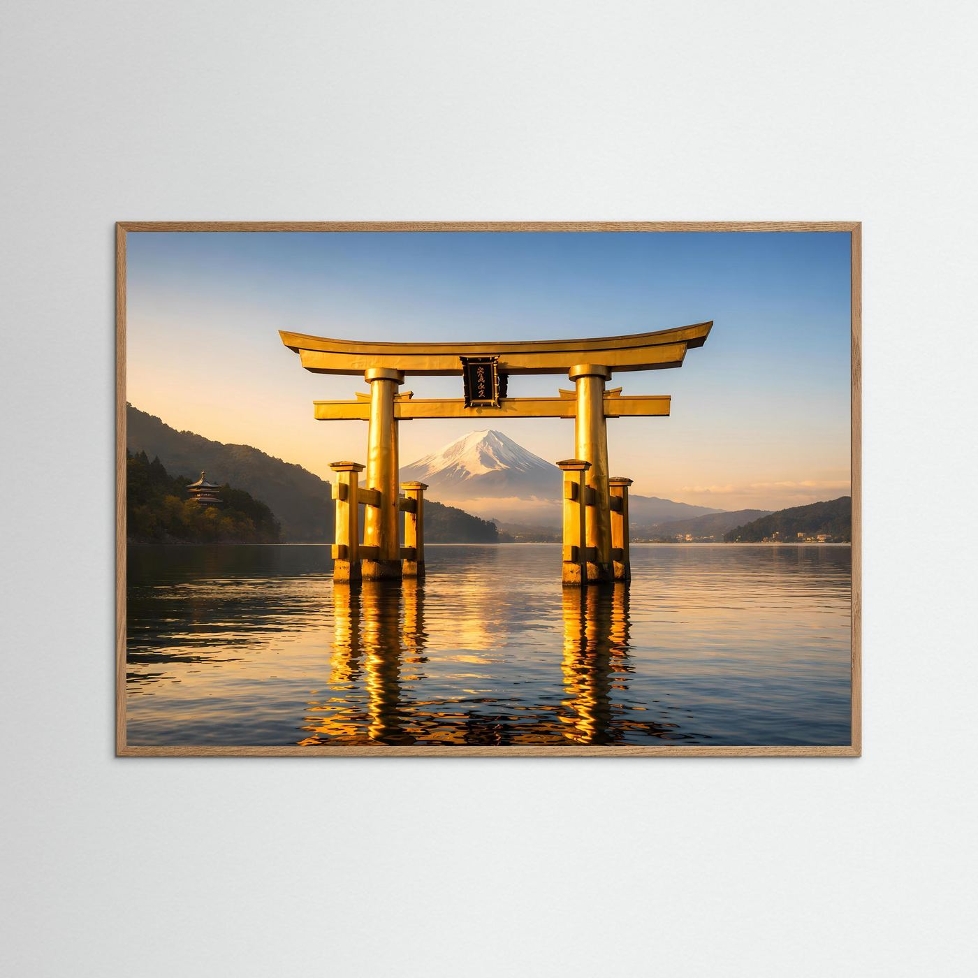 Japan-Wandposter mit goldenem Torii-Tor, Berg Fuji und Sonnenuntergang, braun gerahmt